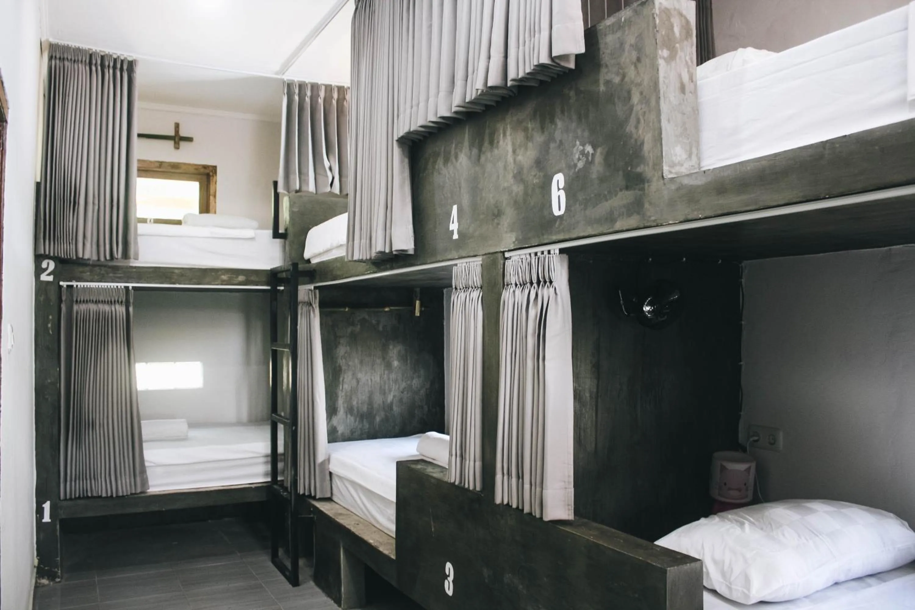 bunk bed, Bed in Mellow Hostel
