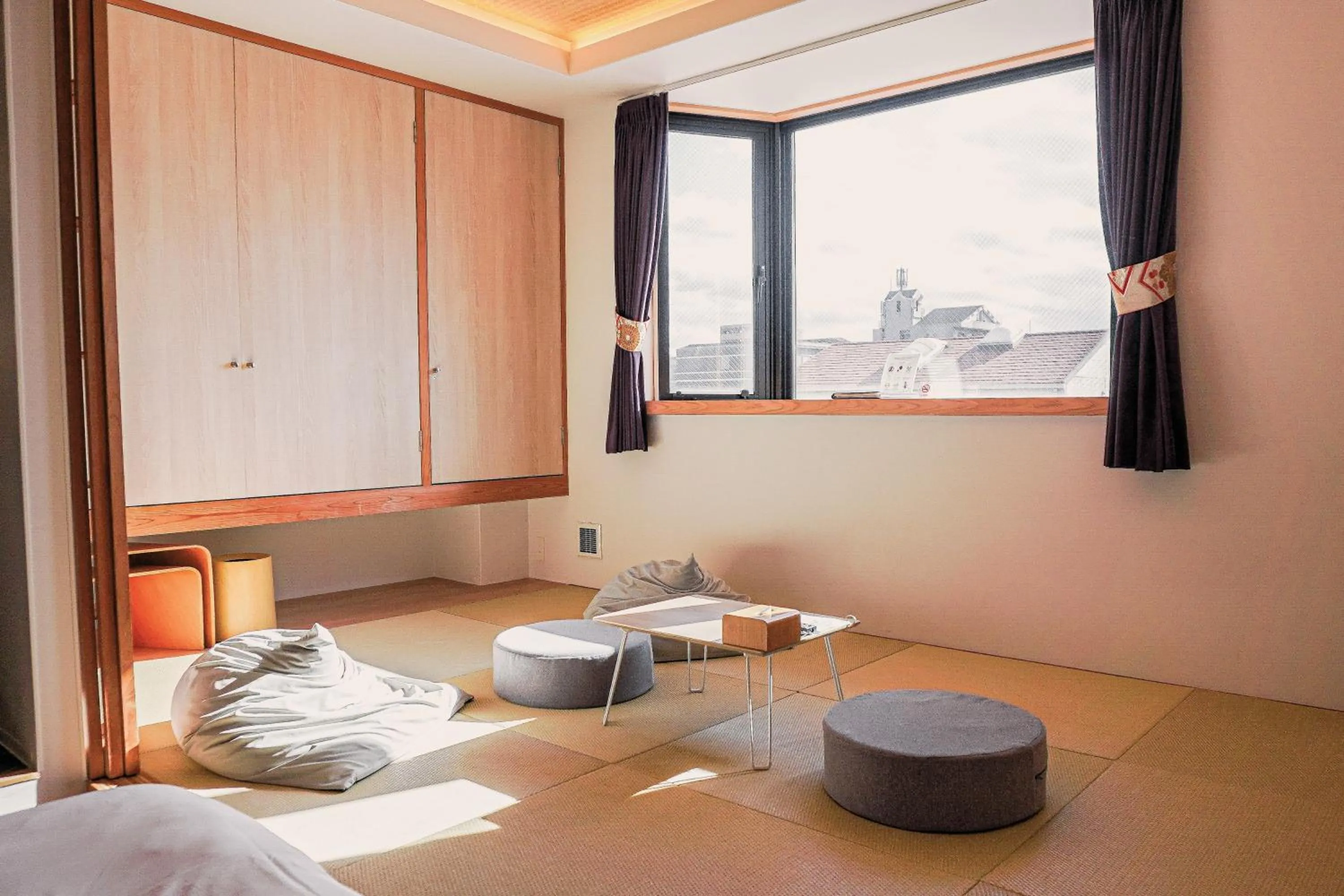 Living room, Bed in Hotel Imagine Kyoto