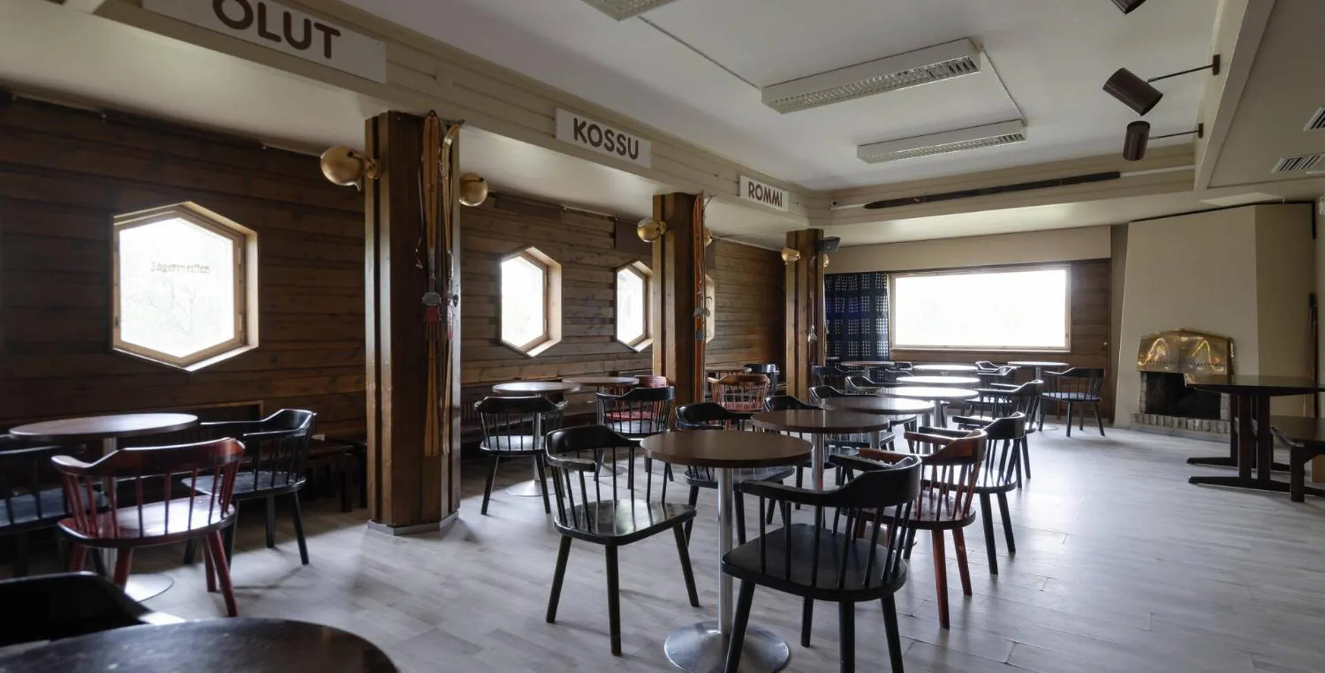 Lounge or bar in Lapland Hotels Kilpis