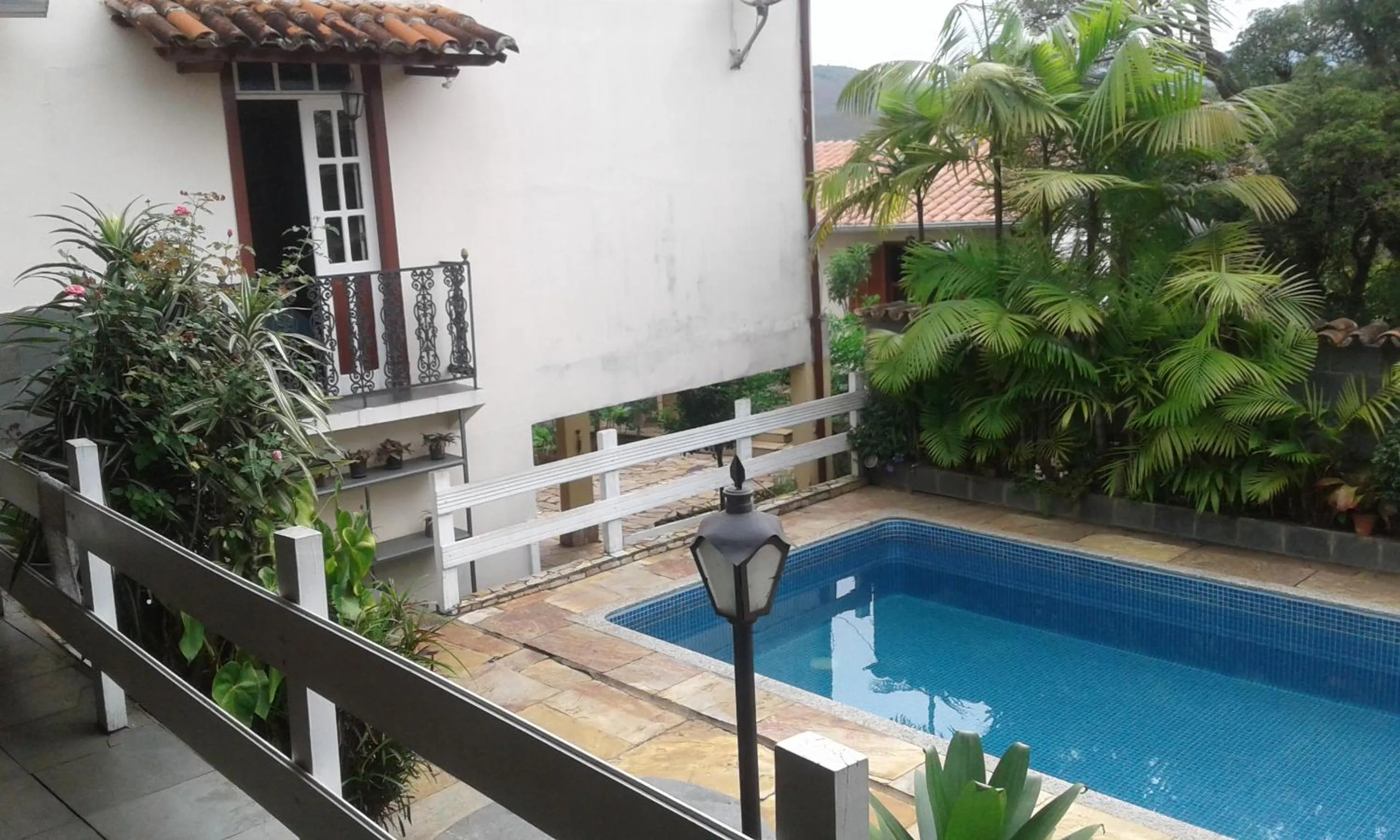 Swimming pool in Pousada Dona Denis