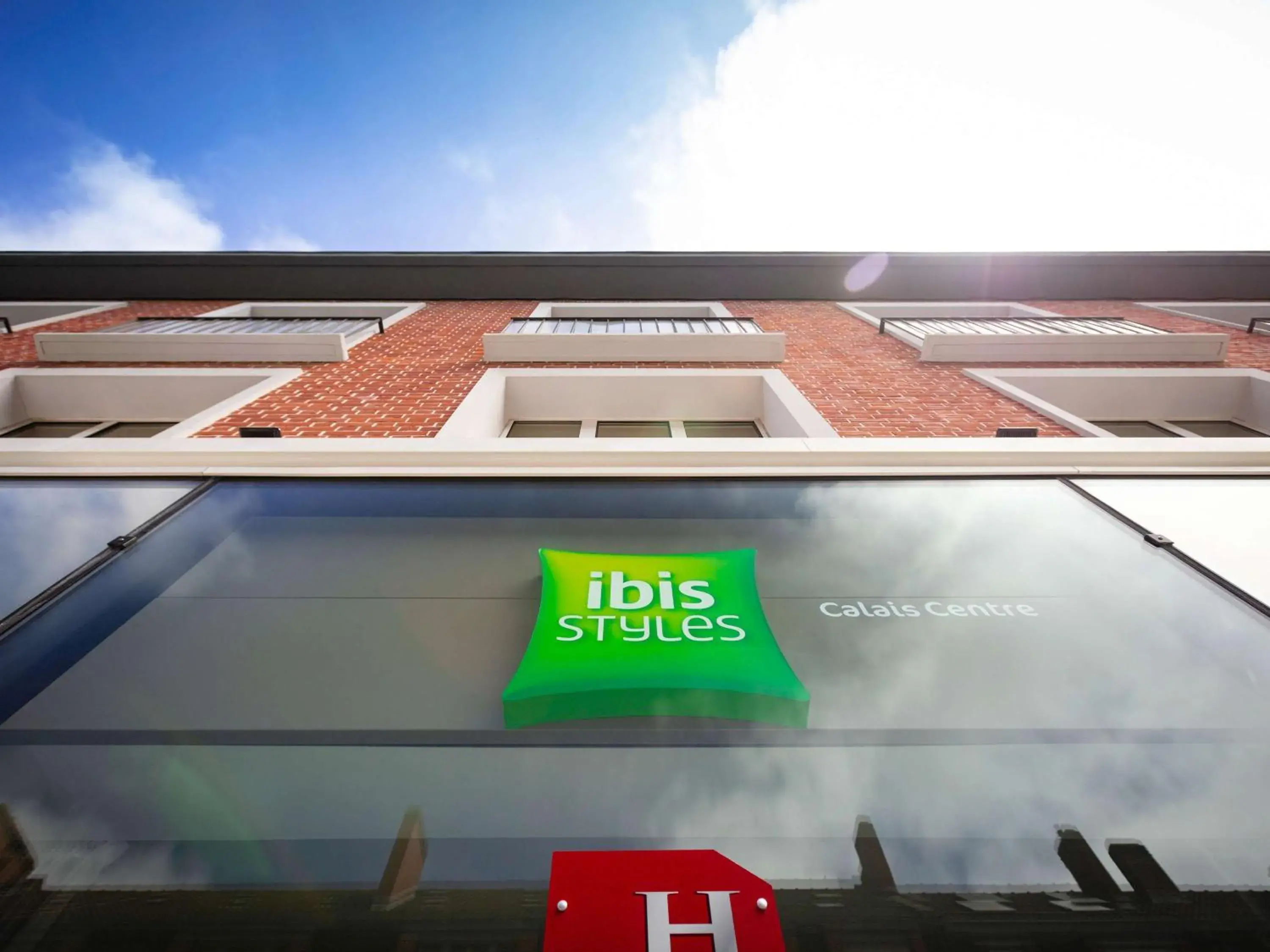 Property building in ibis Styles Calais Centre Property building in ibis Styles Calais Centre