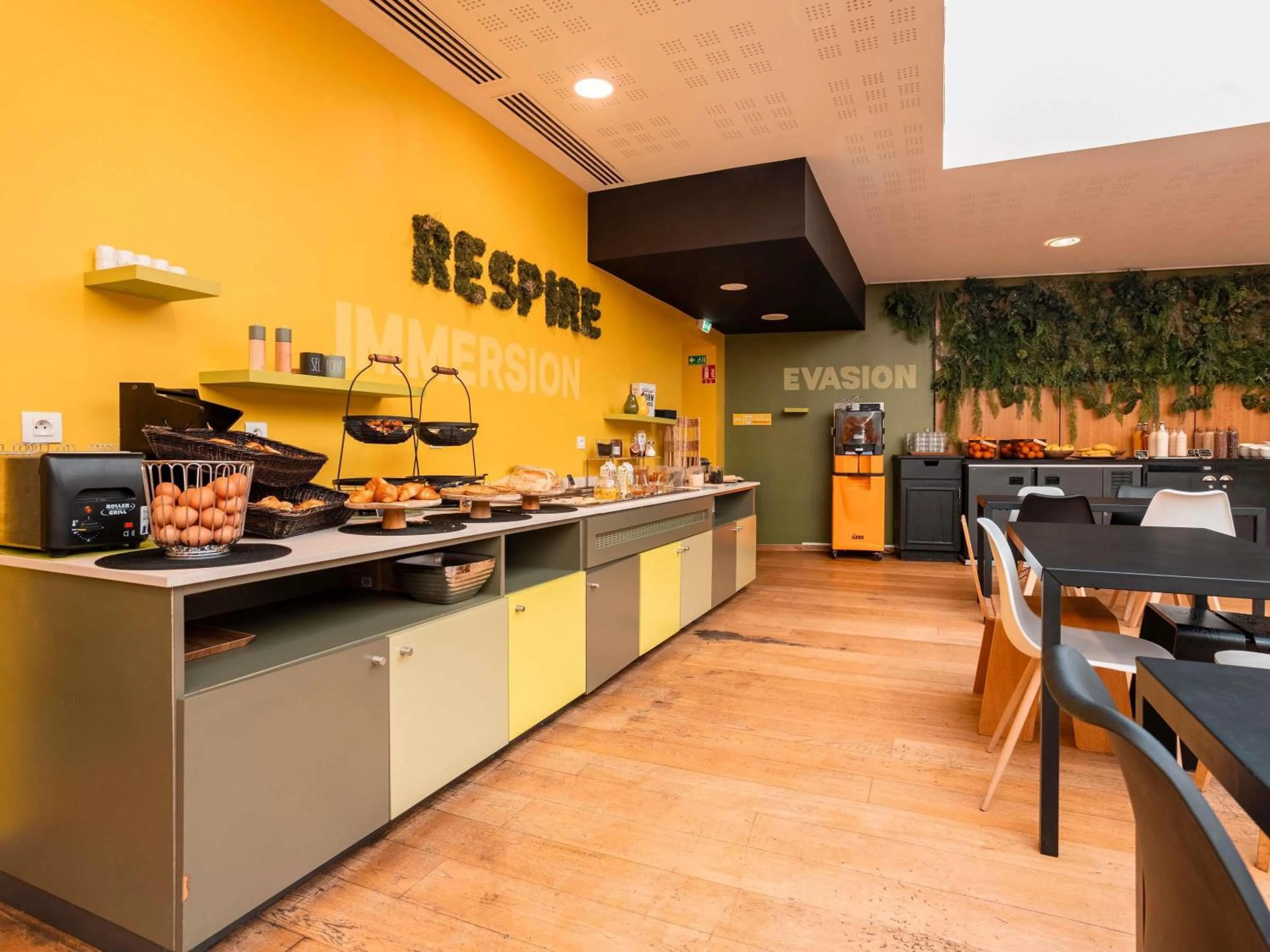 Breakfast in ibis Styles Calais Centre