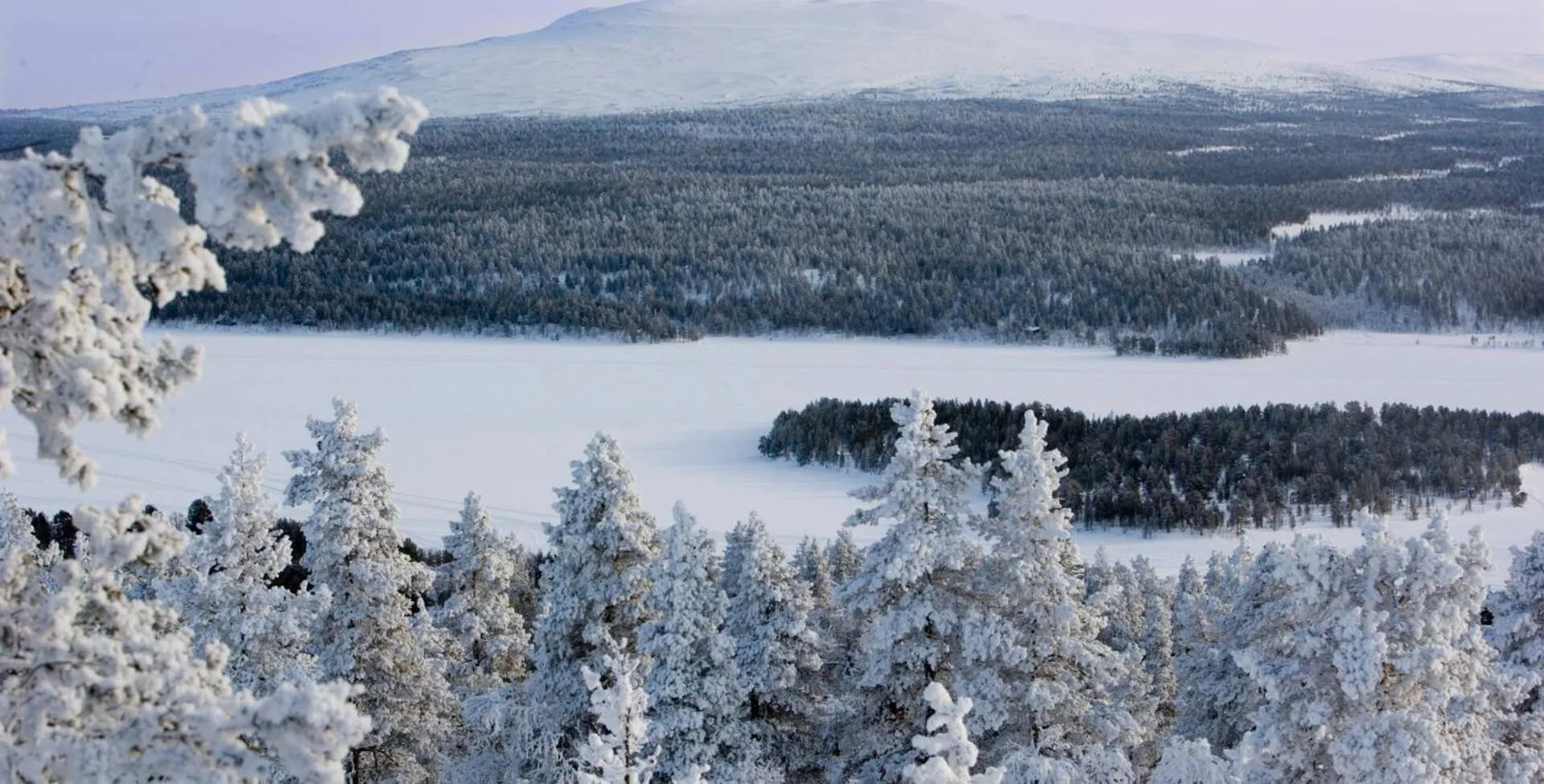 Natural landscape in Lapland Hotels Hetta