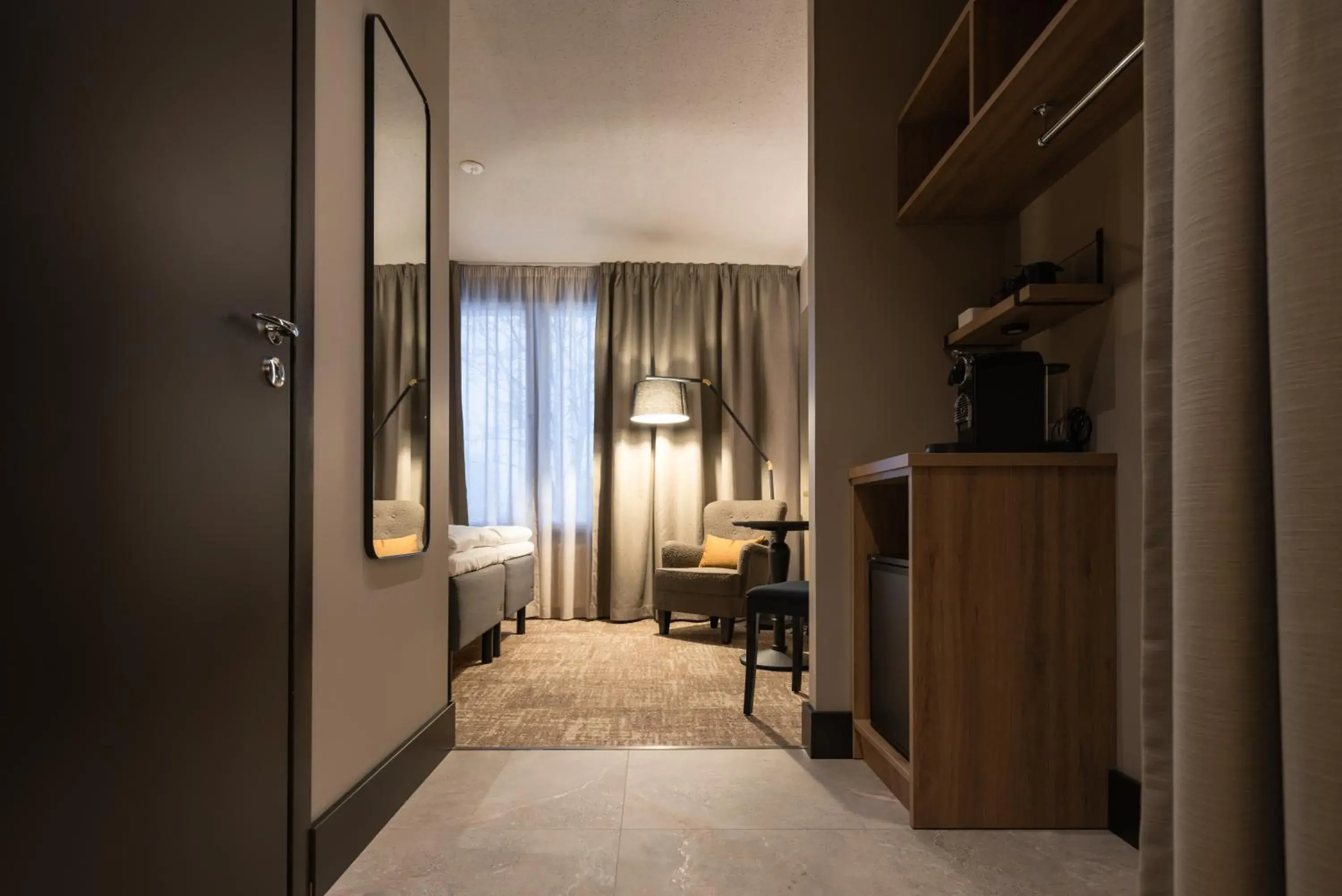 Coffee/tea facilities, Bed in Lapland Hotels Ylläskaltio Coffee/tea facilities, Bed in Lapland Hotels Ylläskaltio