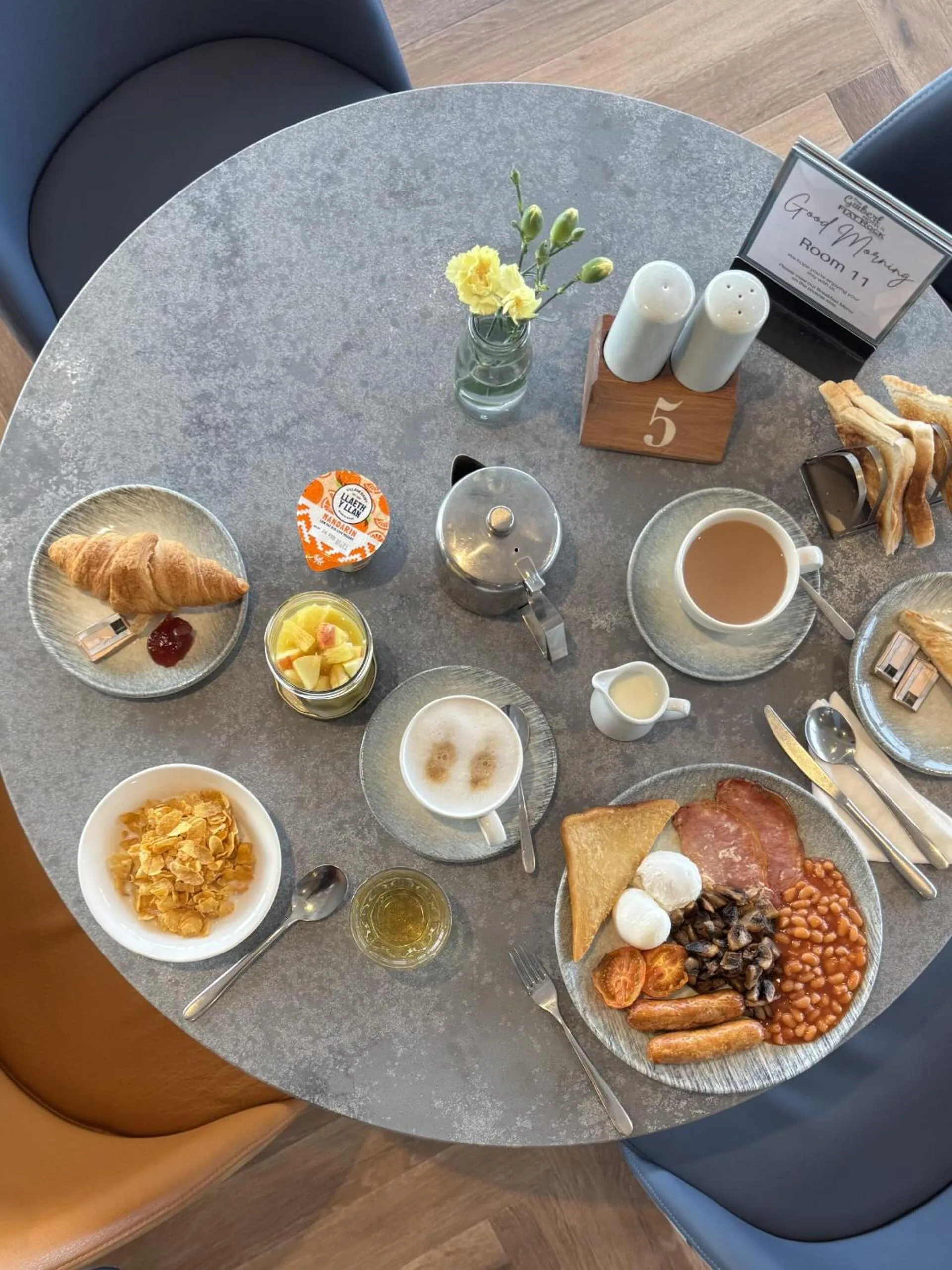 Breakfast in Gwbert Hotel