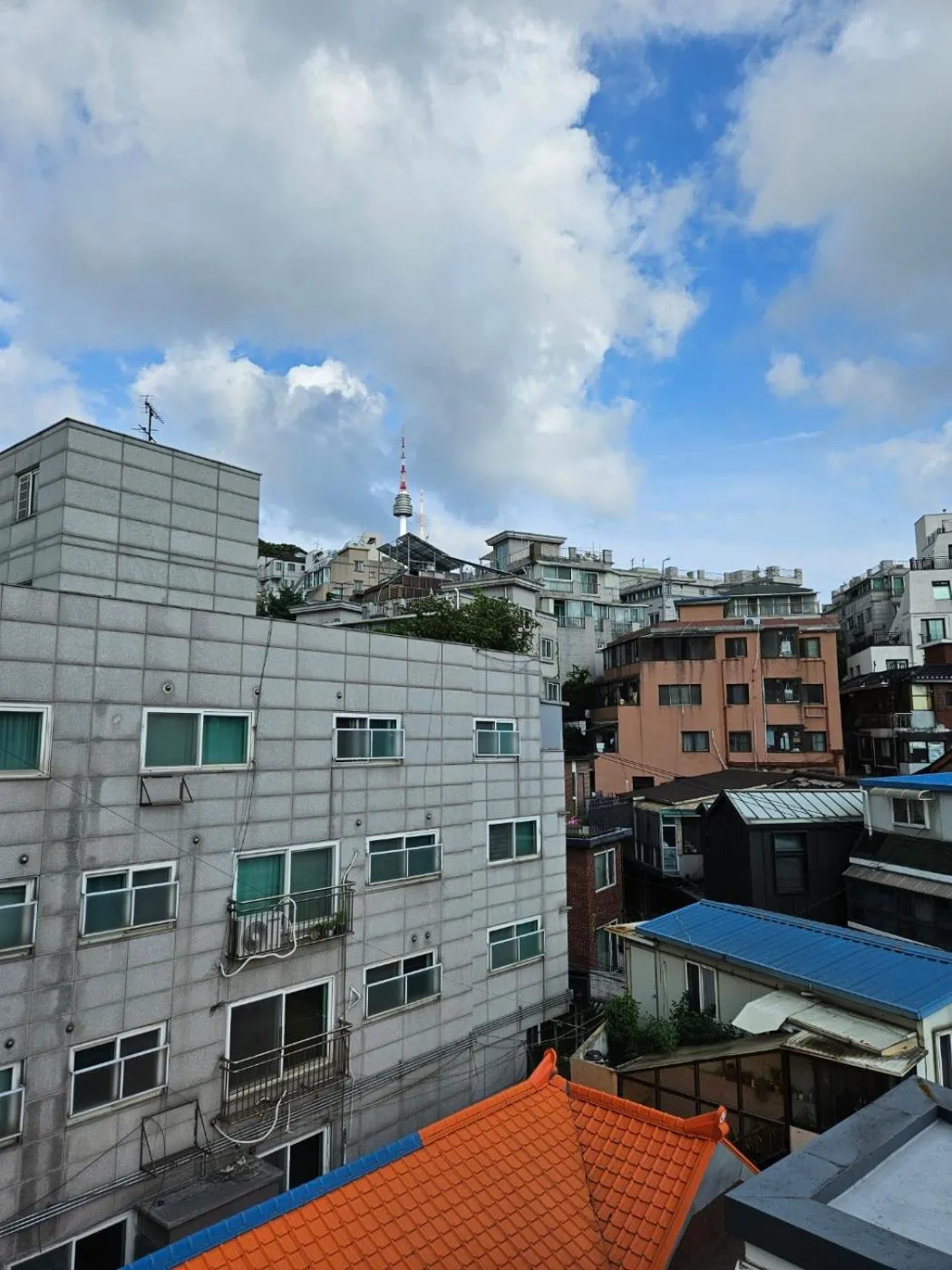 Seoul station 4min, perfect for family group