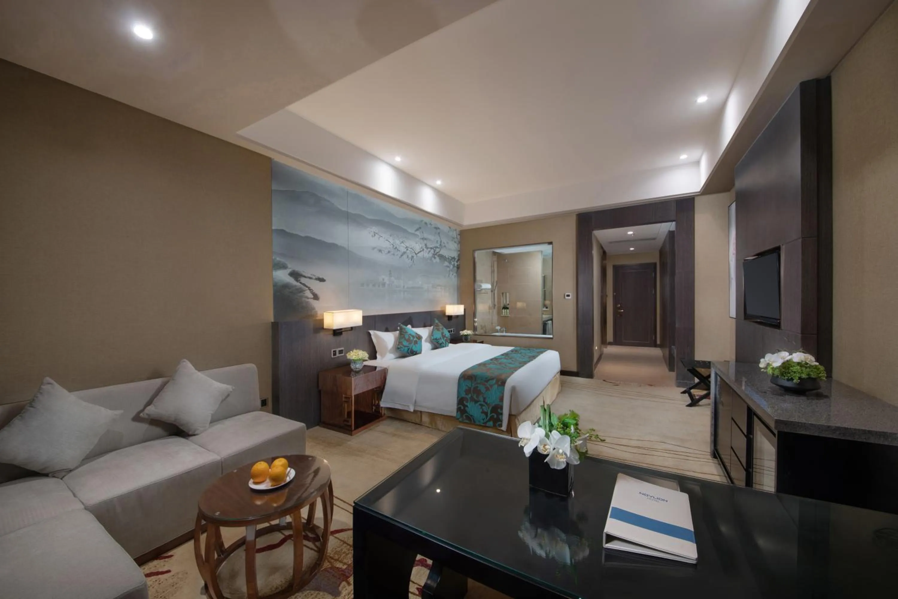 Photo of the whole room in Shenyang Huaqiang Novlion Hotel