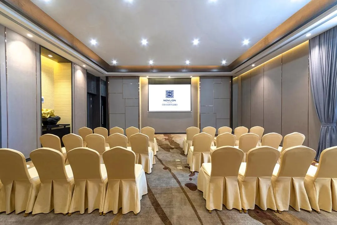Business facilities in Shenyang Huaqiang Novlion Hotel