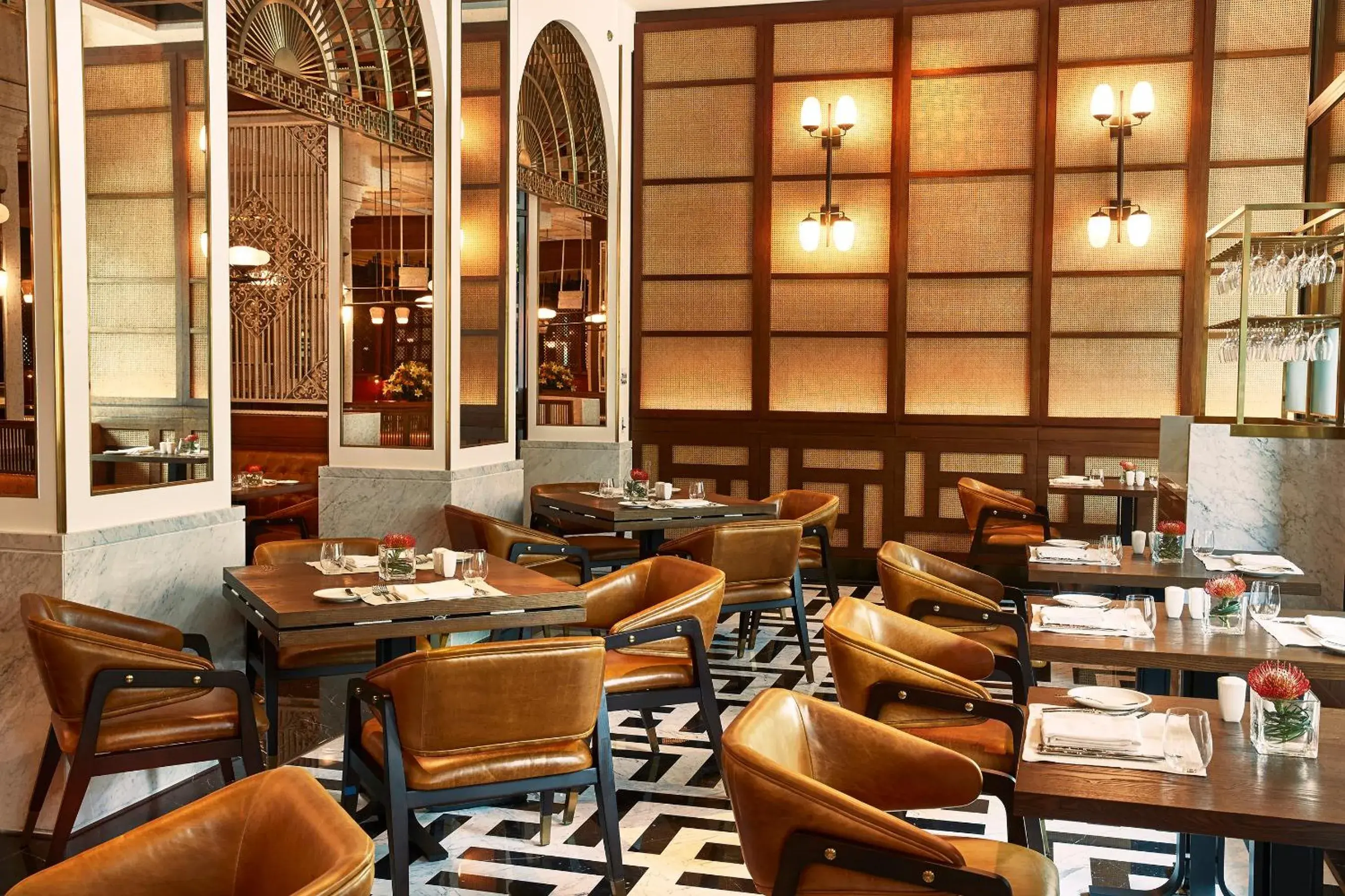 Restaurant/places to eat in The Capitol Kempinski Hotel Singapore Restaurant/places to eat in The Capitol Kempinski Hotel Singapore