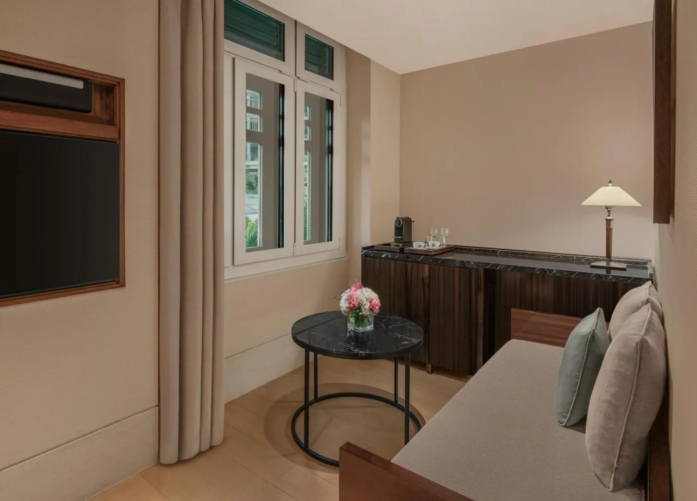 Living room in The Capitol Kempinski Hotel Singapore