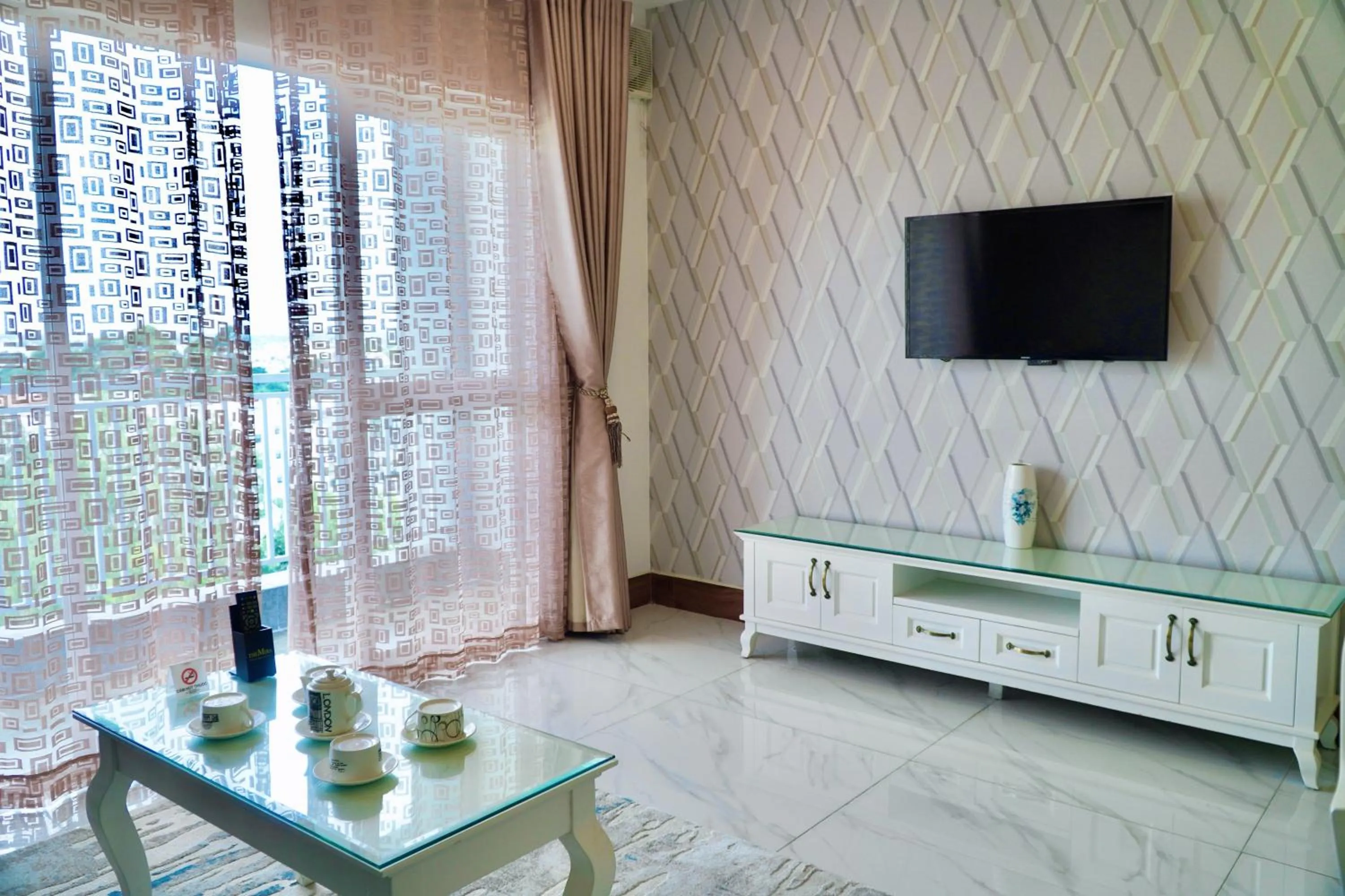 The Mira Boutique Hotel