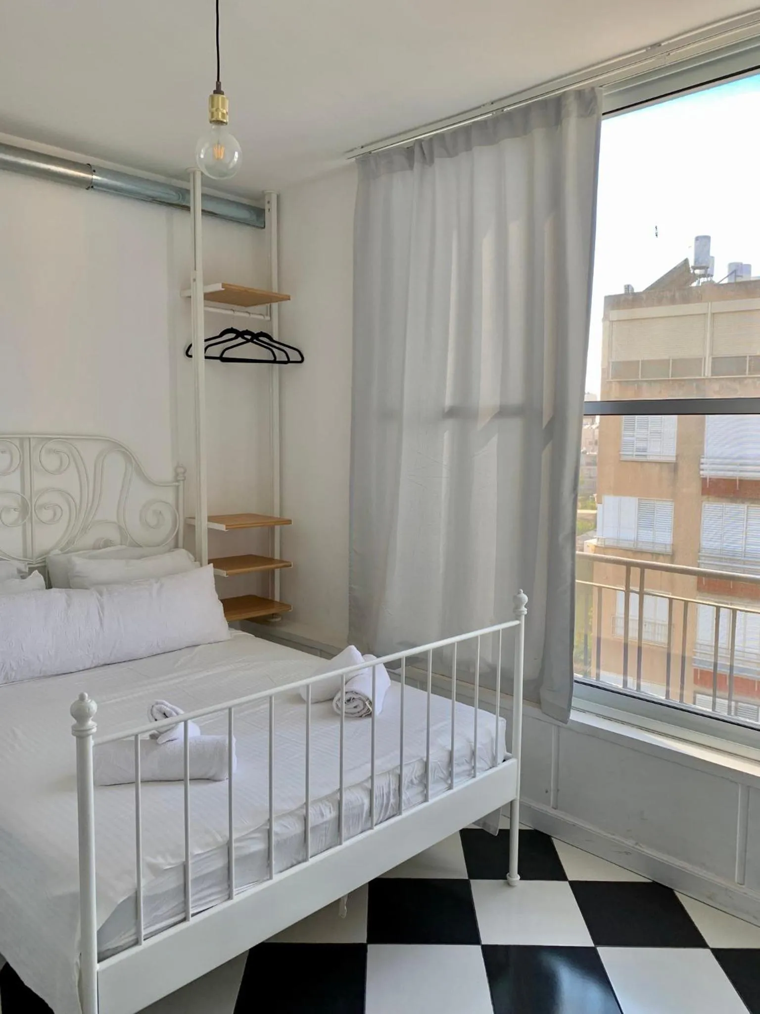 Shantell Luxury Apartment