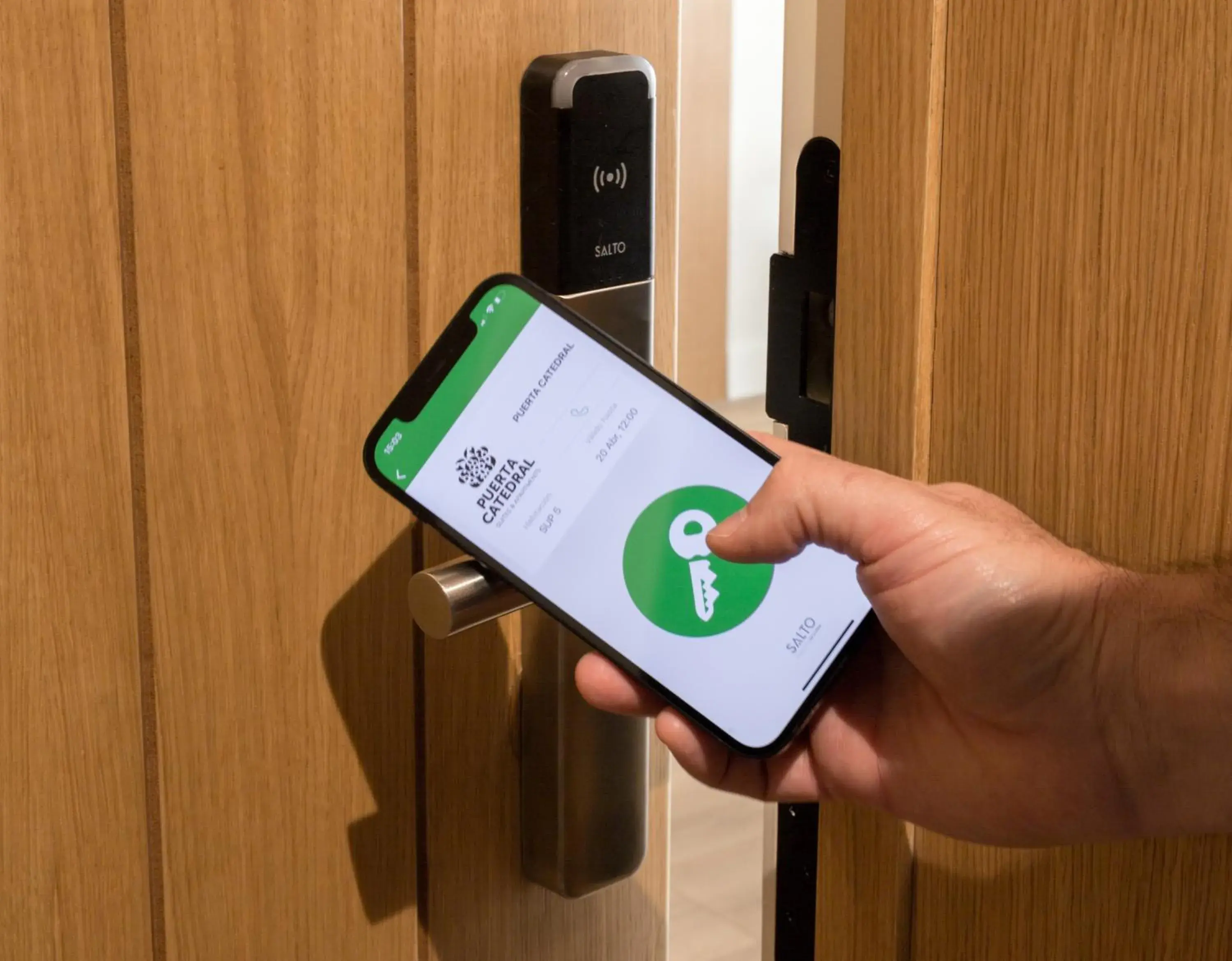 Facade/entrance in Puerta Catedral Suites Facade/entrance in Puerta Catedral Suites