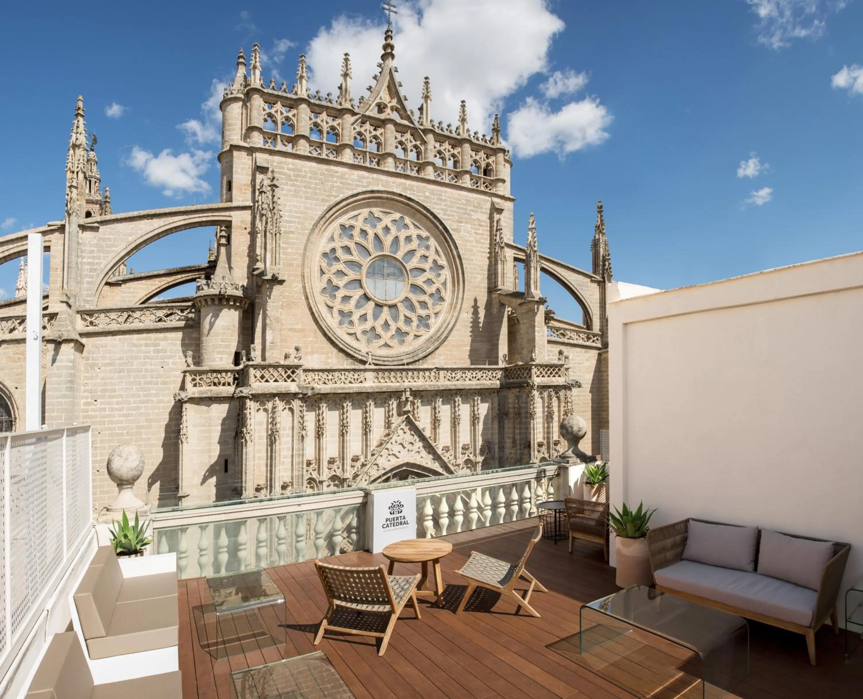 Solarium in Puerta Catedral Suites