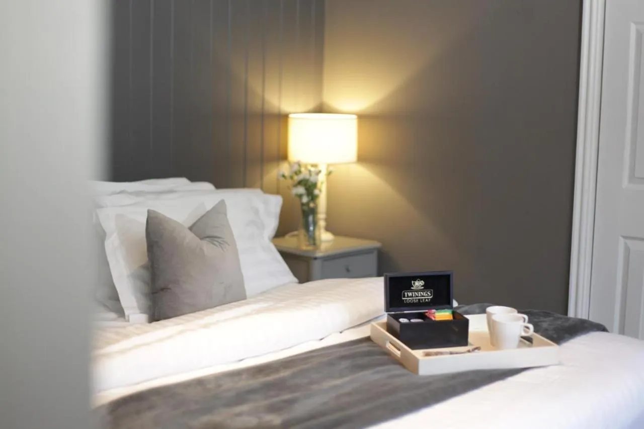 Bedroom, Bed in The Knife & Cleaver