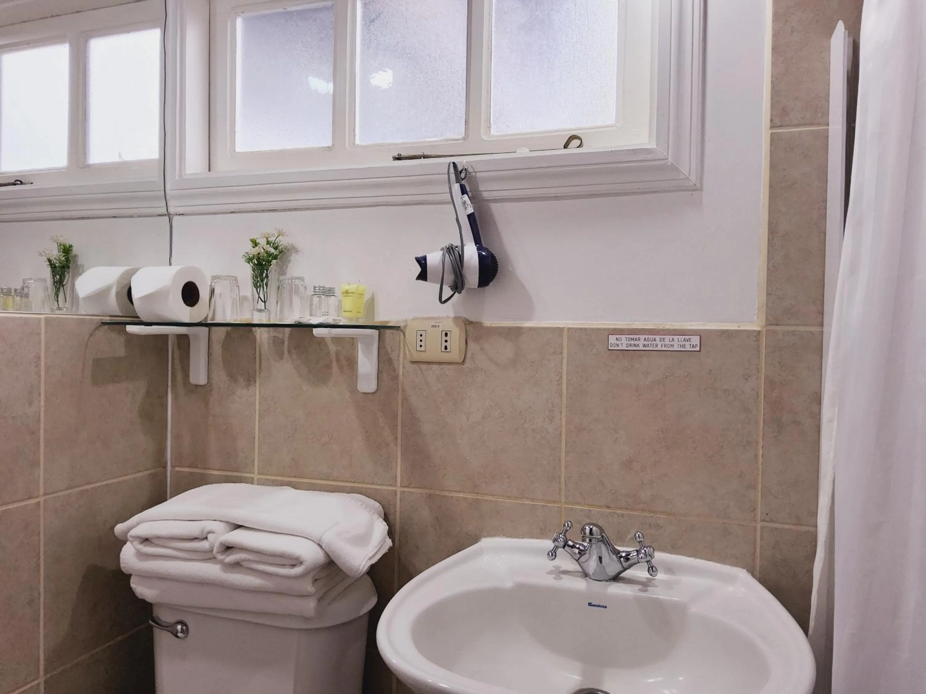 Bathroom in Hotel Geronimo