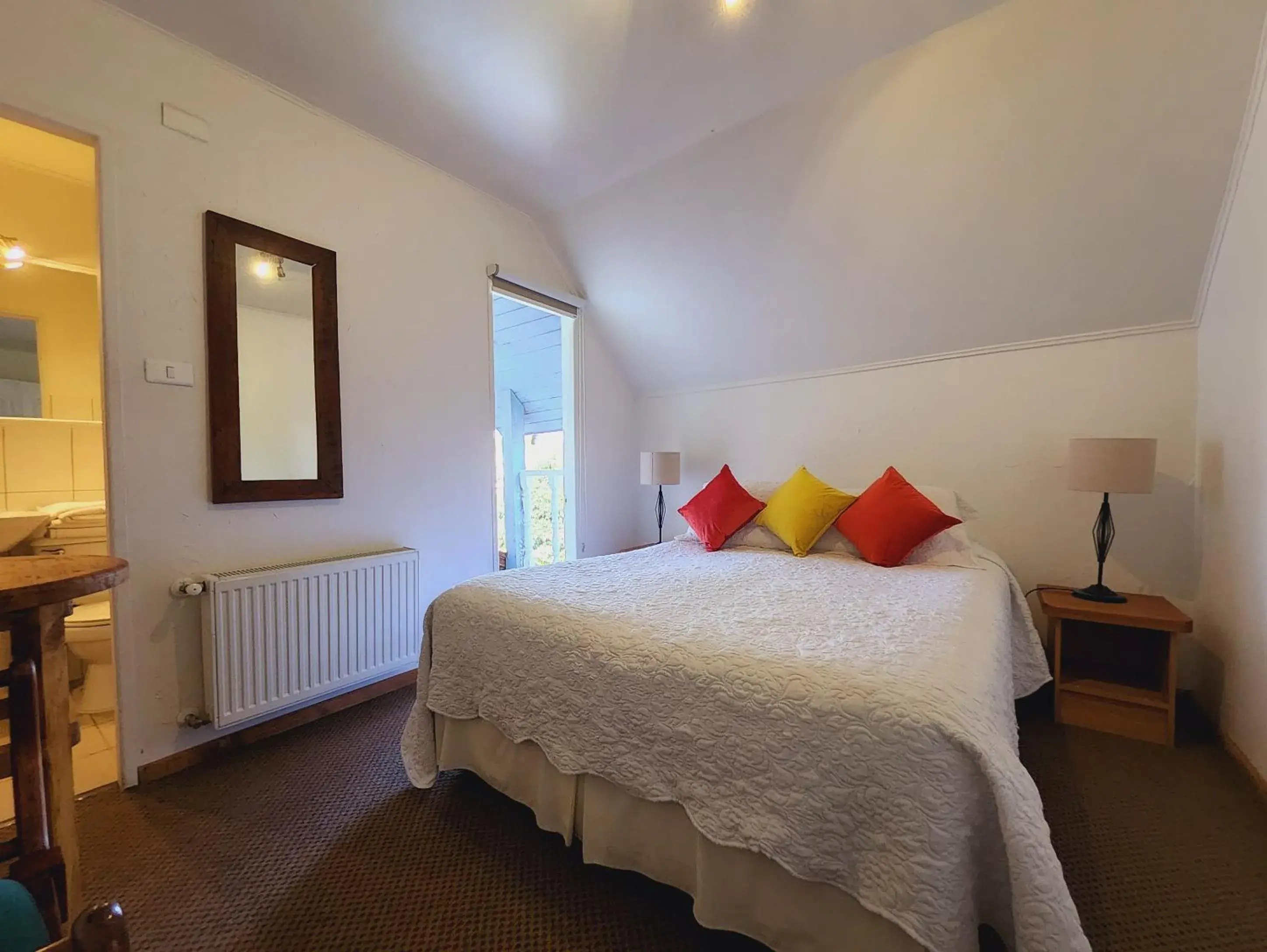 Small Double Room in Hotel Geronimo Small Double Room in Hotel Geronimo