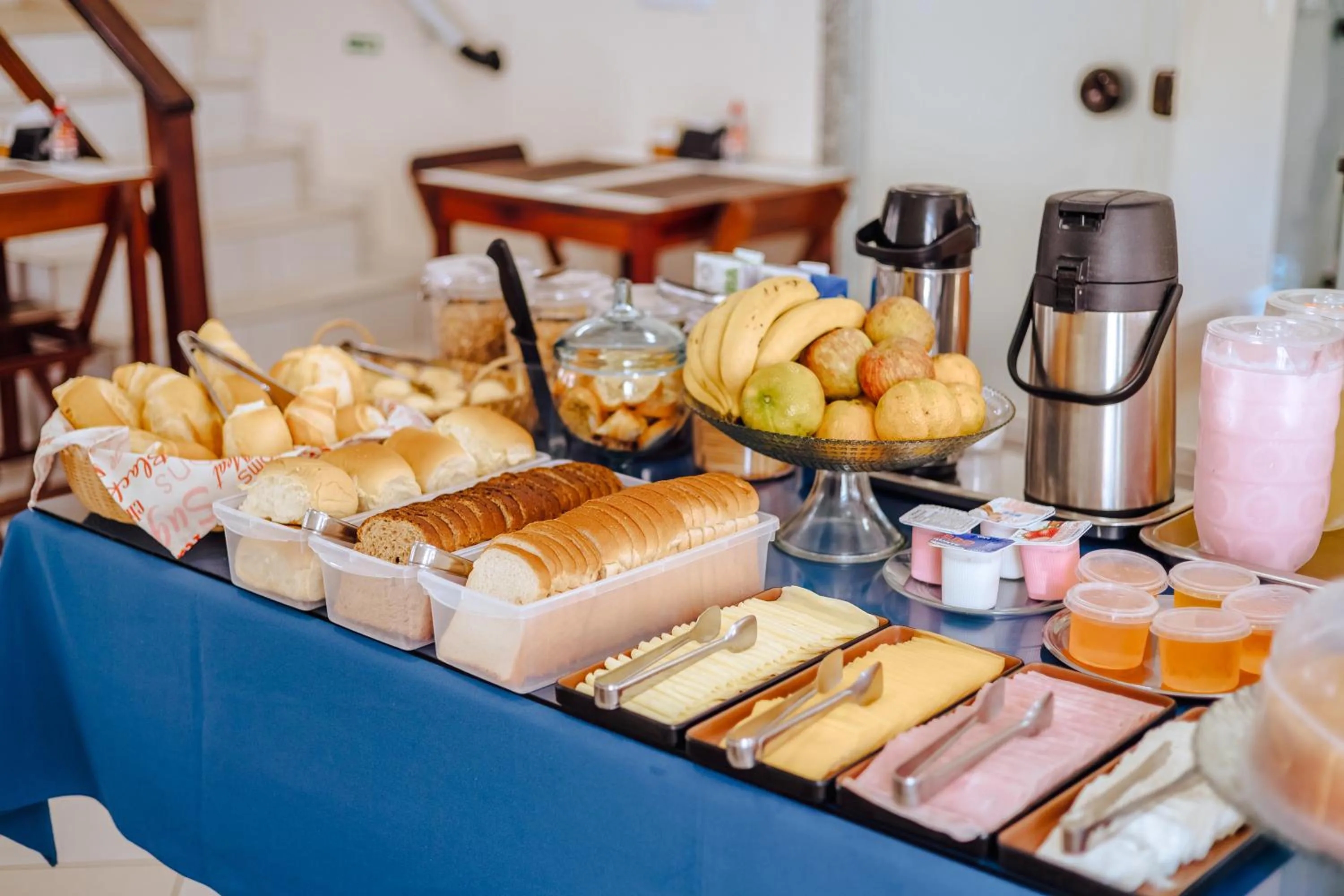 Coffee/tea facilities in VELINN Pousada Mirante da Praia Grande