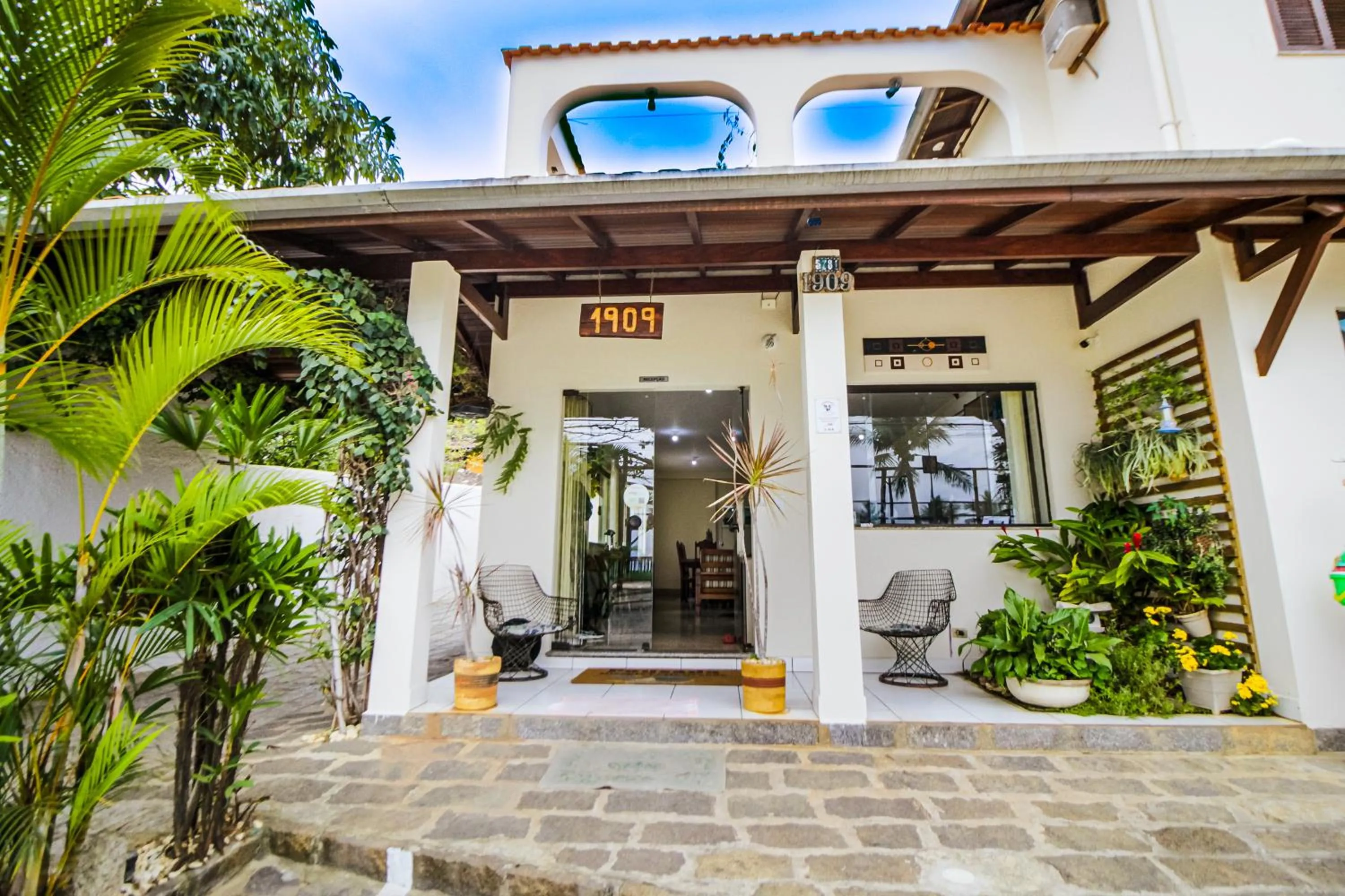 Property building in VELINN Pousada Mirante da Praia Grande