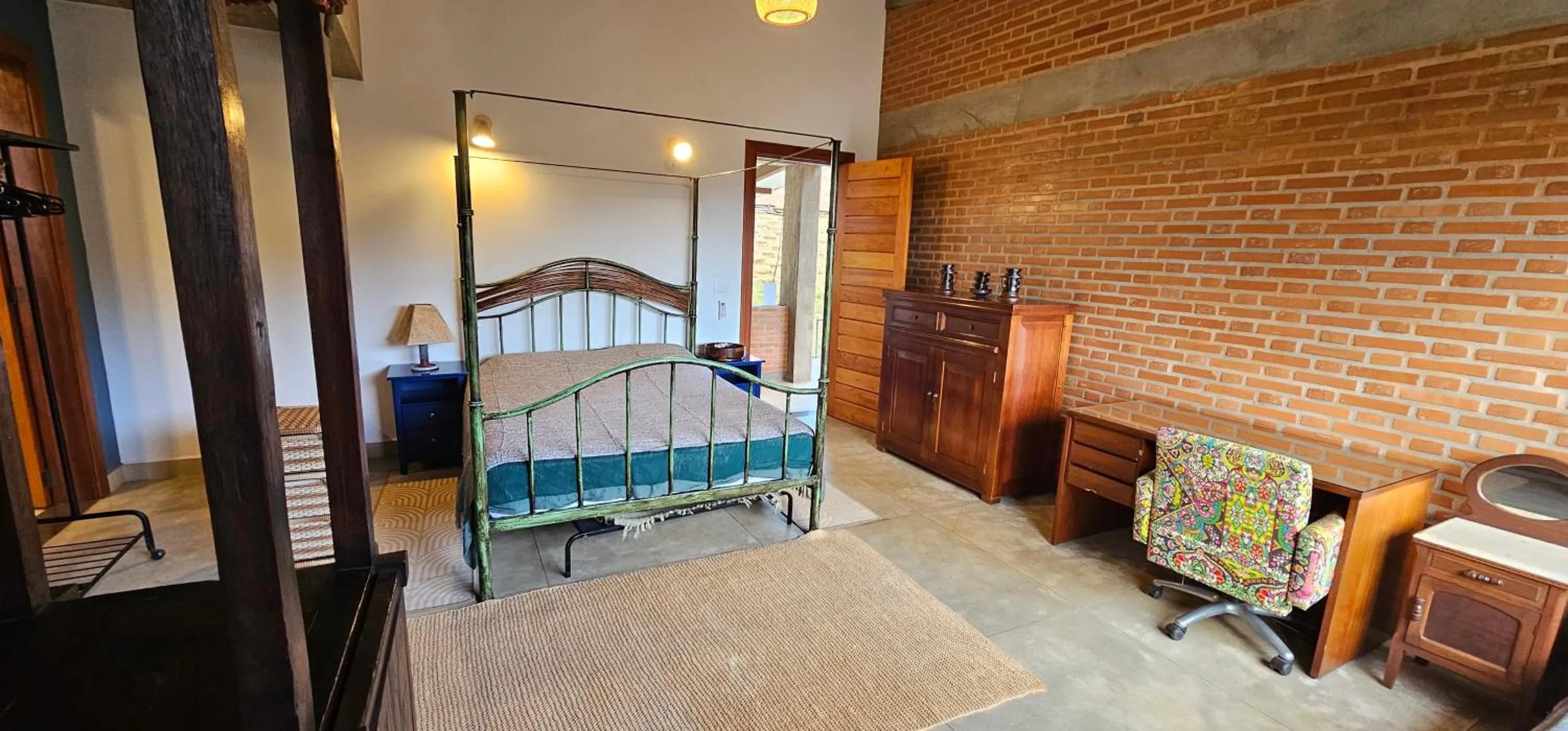Photo of the whole room, Bed in Pousada dos Anjos