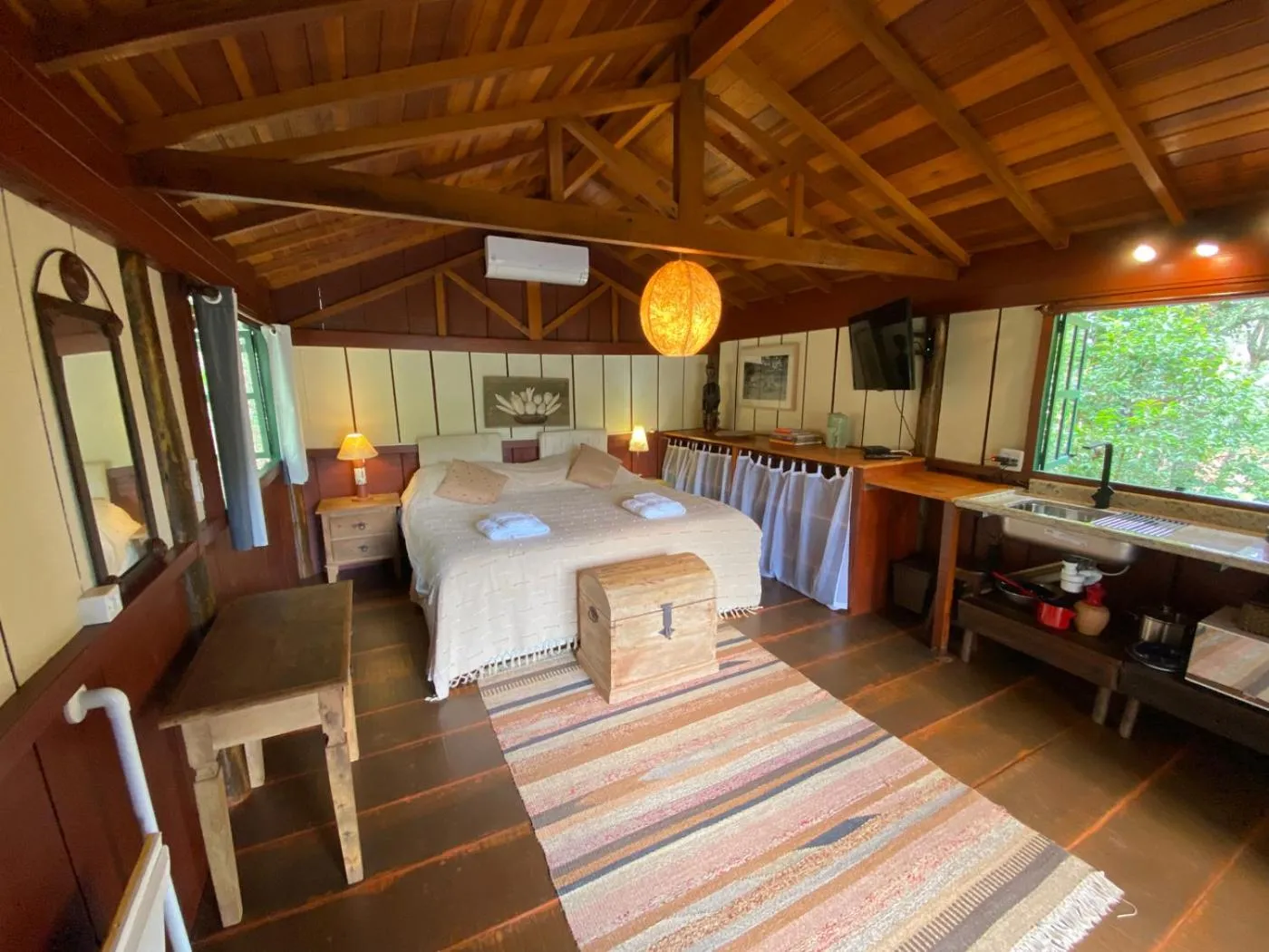 Photo of the whole room, Bed in Pousada dos Anjos