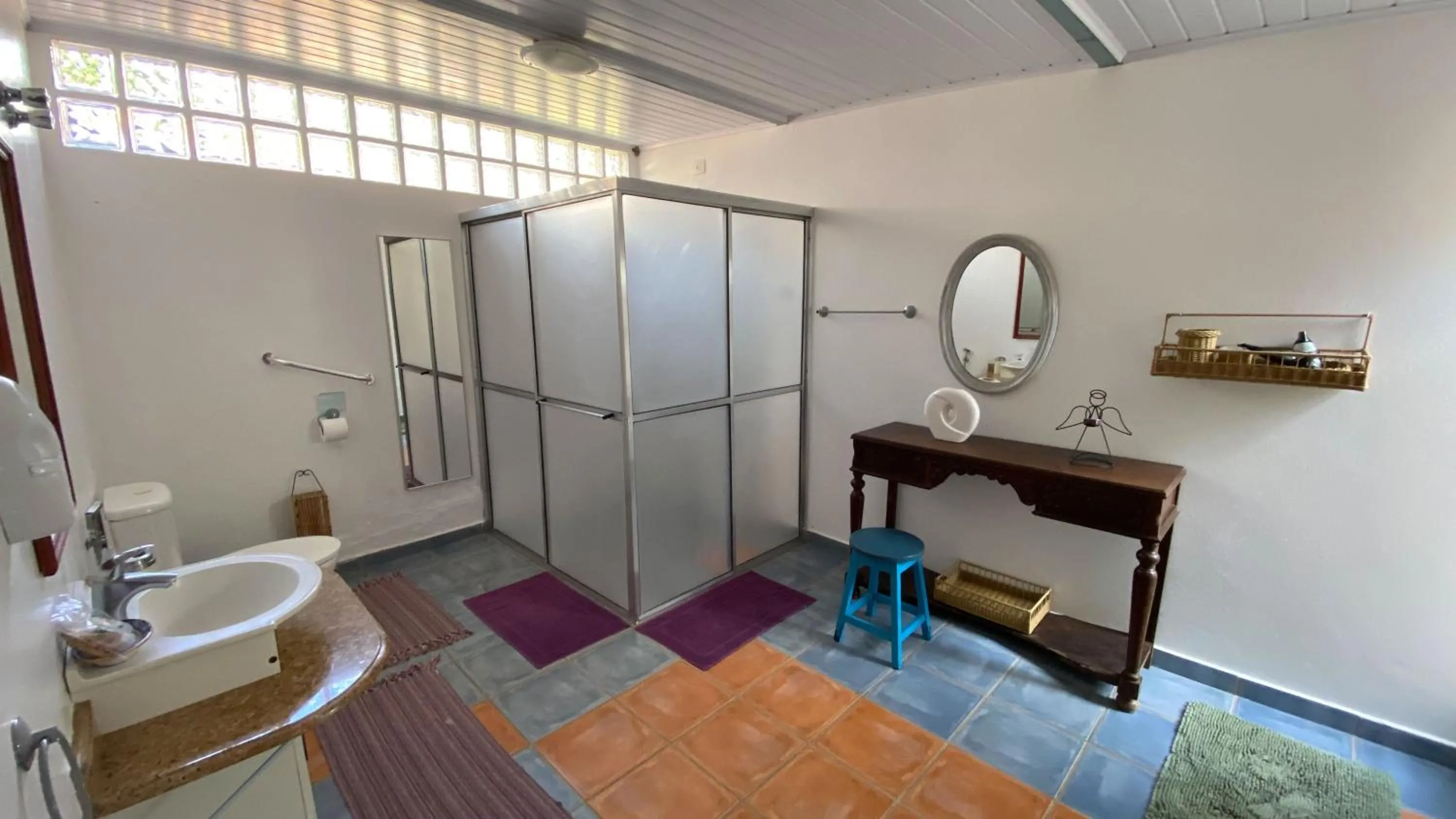 Bathroom in Pousada dos Anjos
