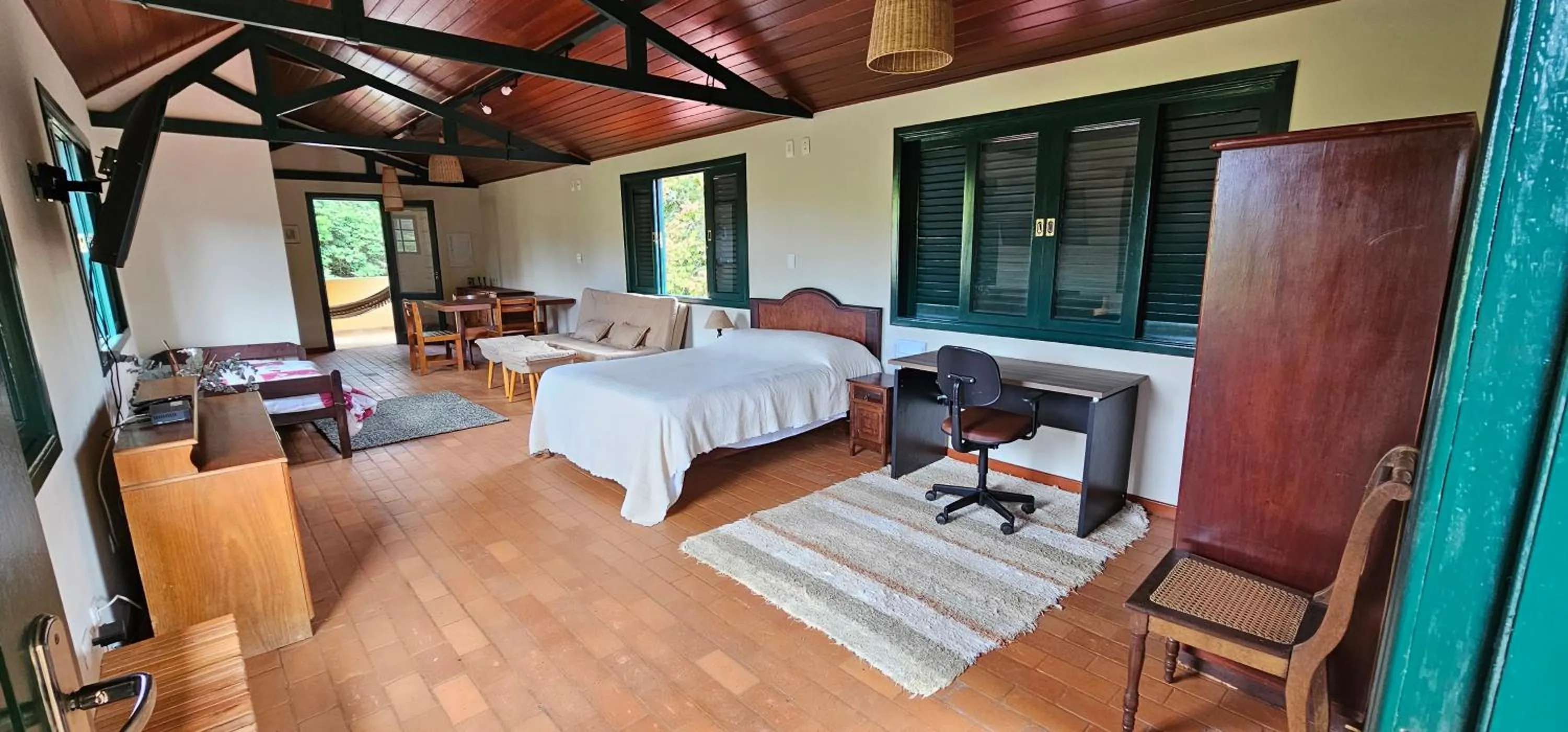Photo of the whole room, Bed in Pousada dos Anjos