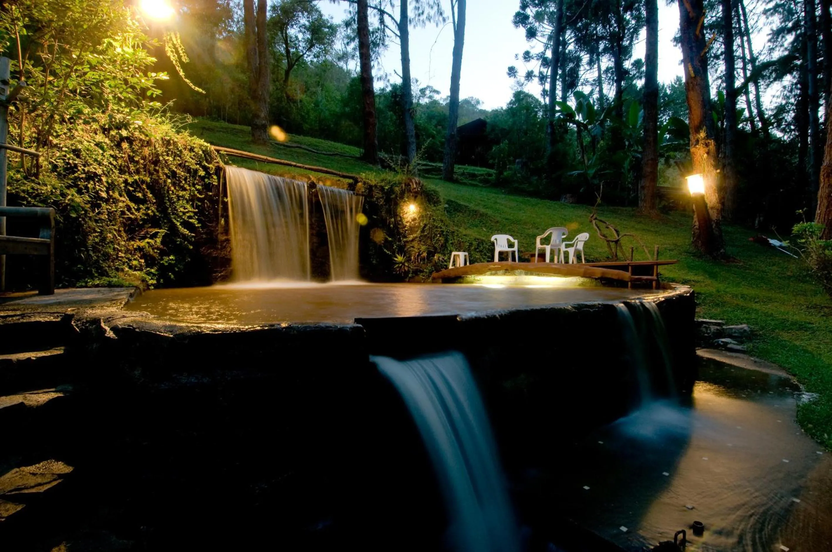 Swimming pool in Pousada dos Anjos