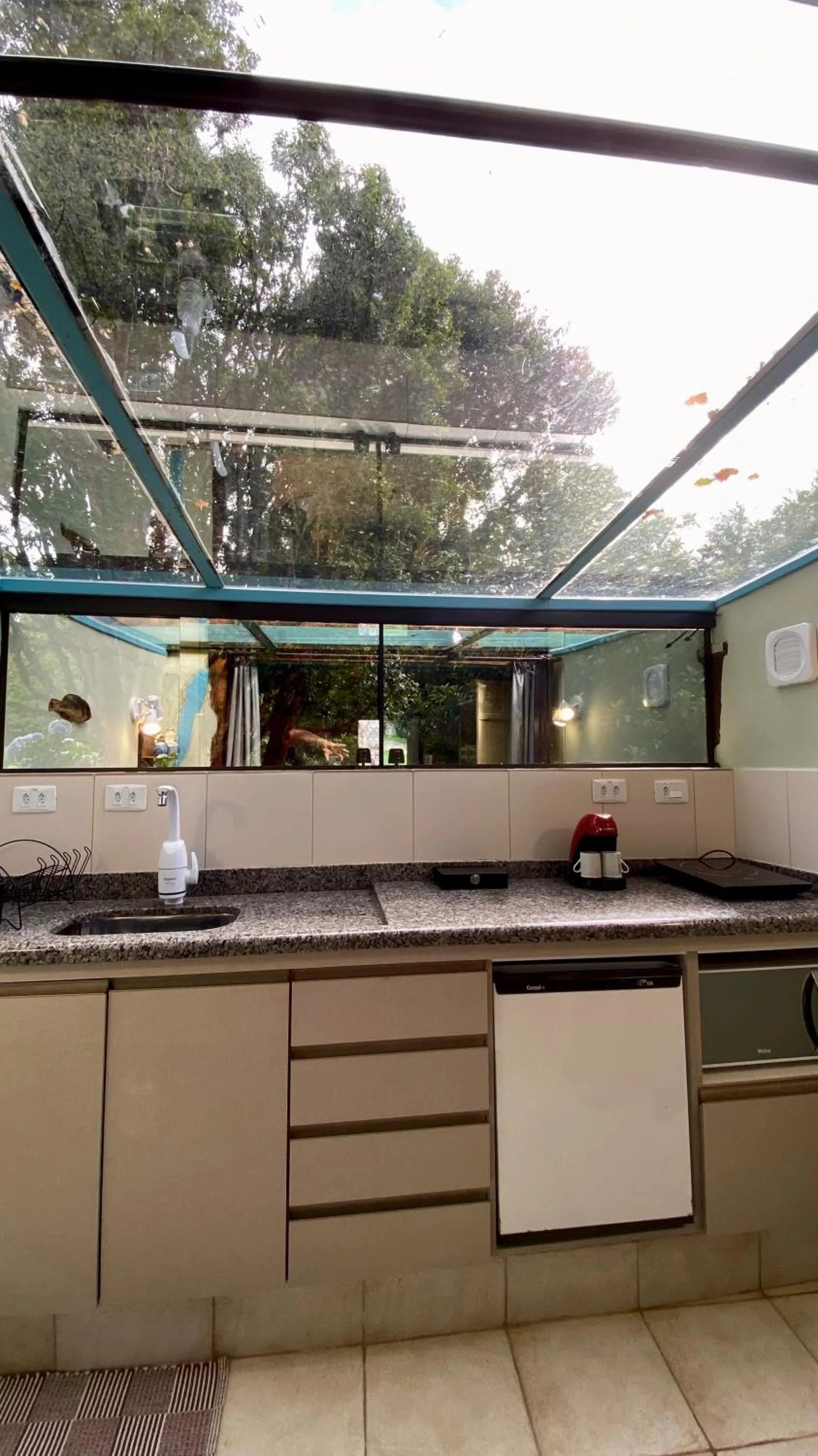 Kitchen or kitchenette in Pousada dos Anjos