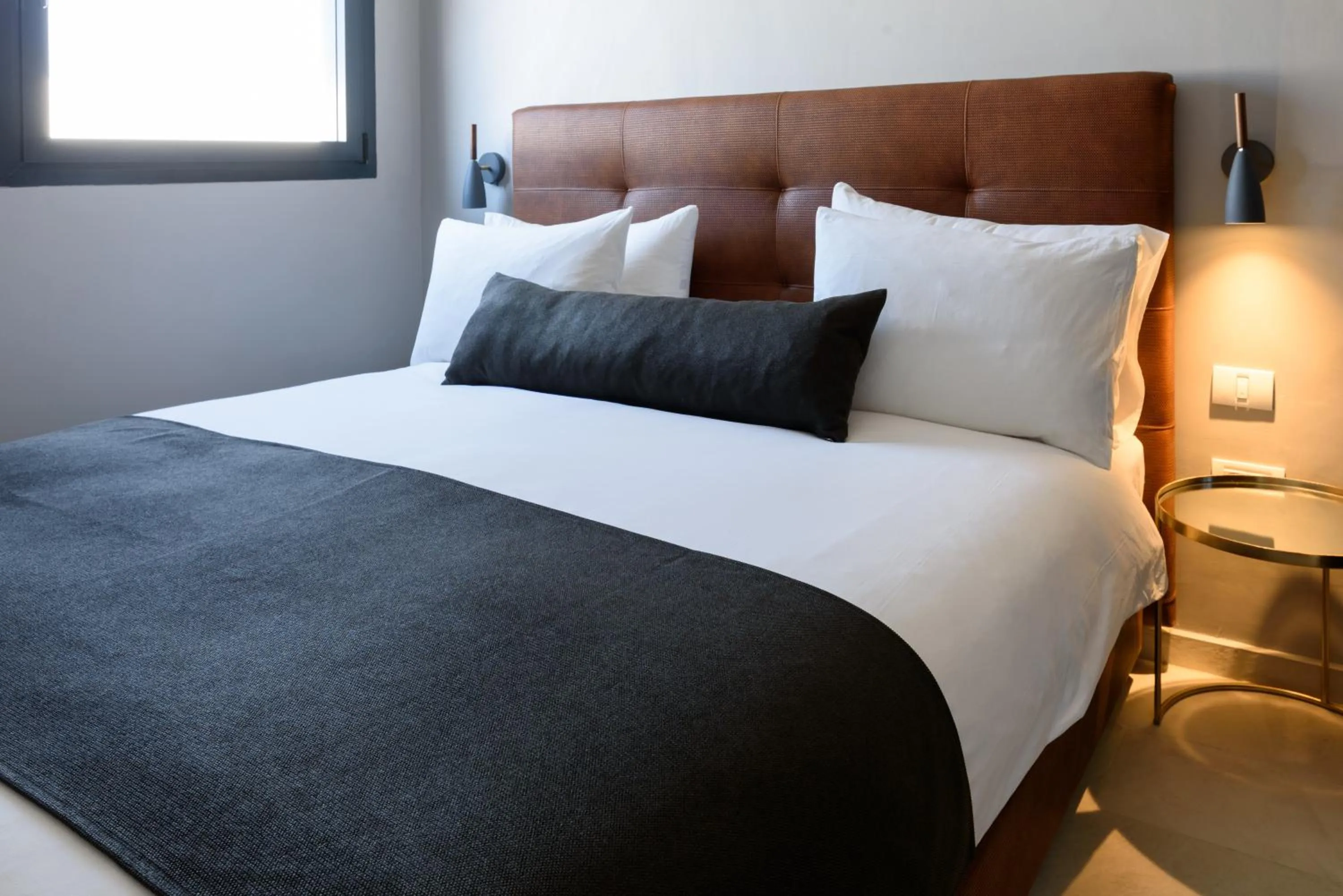 Bedroom, Bed in The Roof - By Sea Land Suites