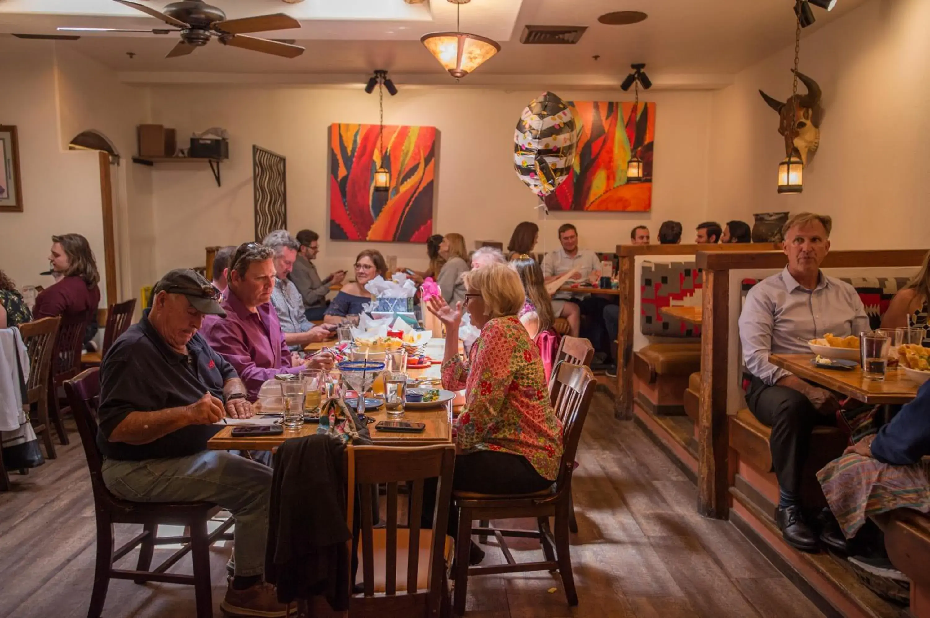 Restaurant/places to eat in Table Mountain Inn Restaurant/places to eat in Table Mountain Inn