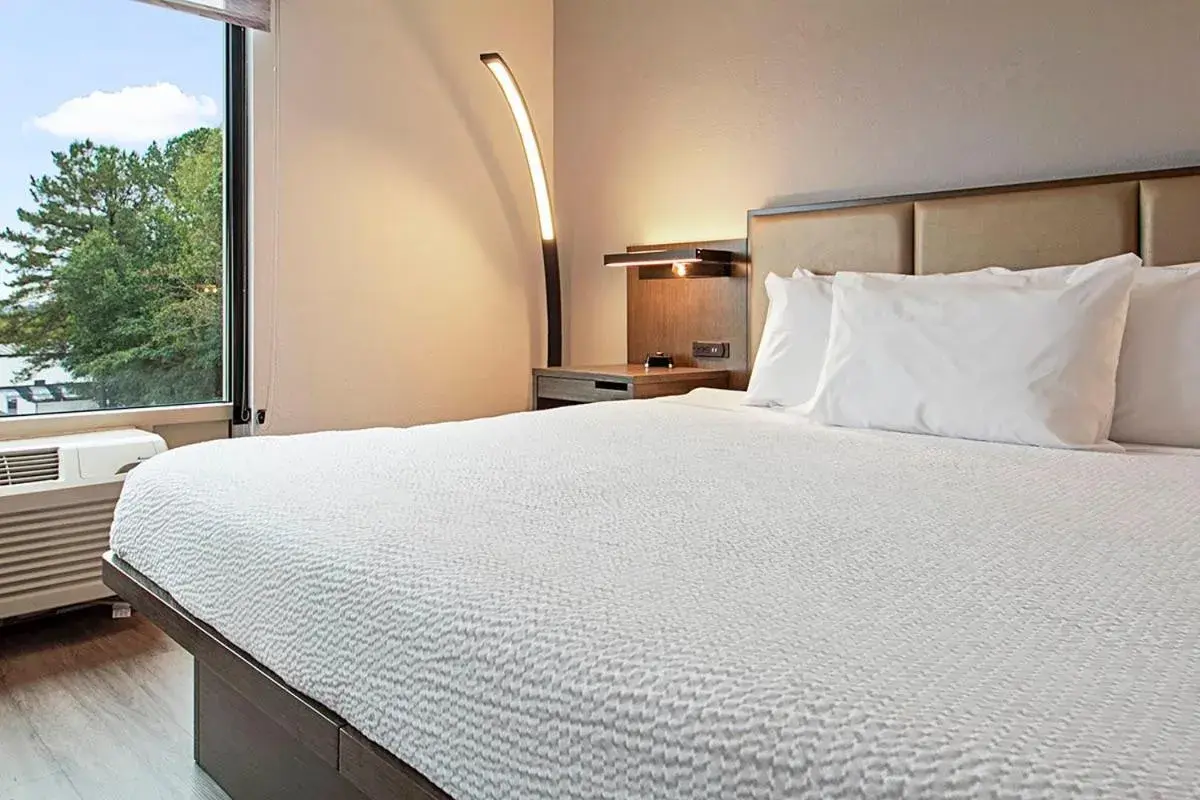 Bed in Wingate by Wyndham Macon I-75 Bed in Wingate by Wyndham Macon I-75