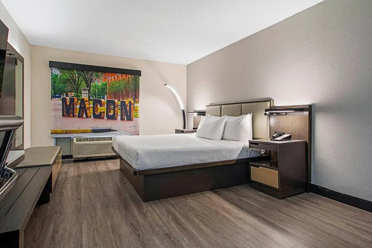 King Room - Disability Access/Non-Smoking in Wingate by Wyndham Macon I-75 King Room - Disability Access/Non-Smoking in Wingate by Wyndham Macon I-75