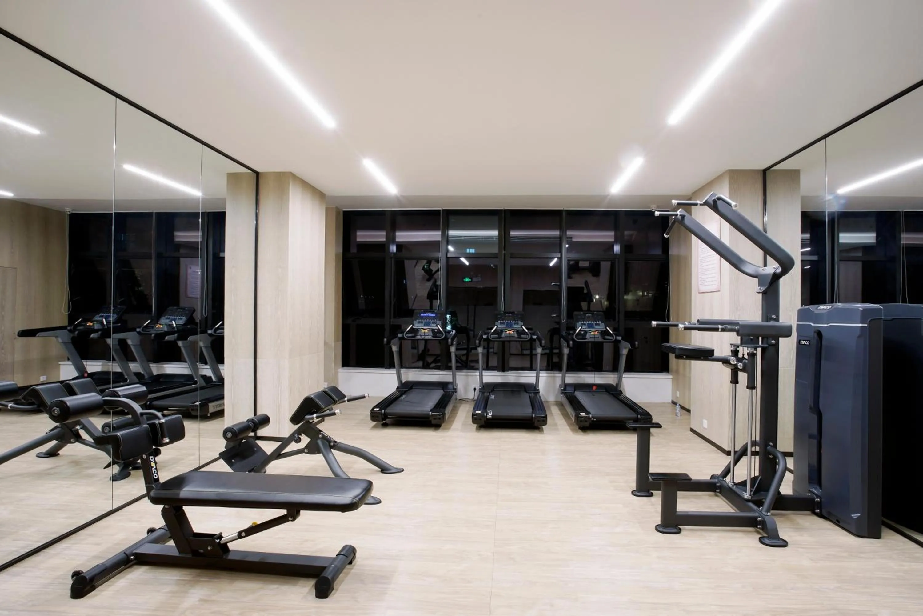 Fitness centre/facilities in Shenzhen FY Hotel