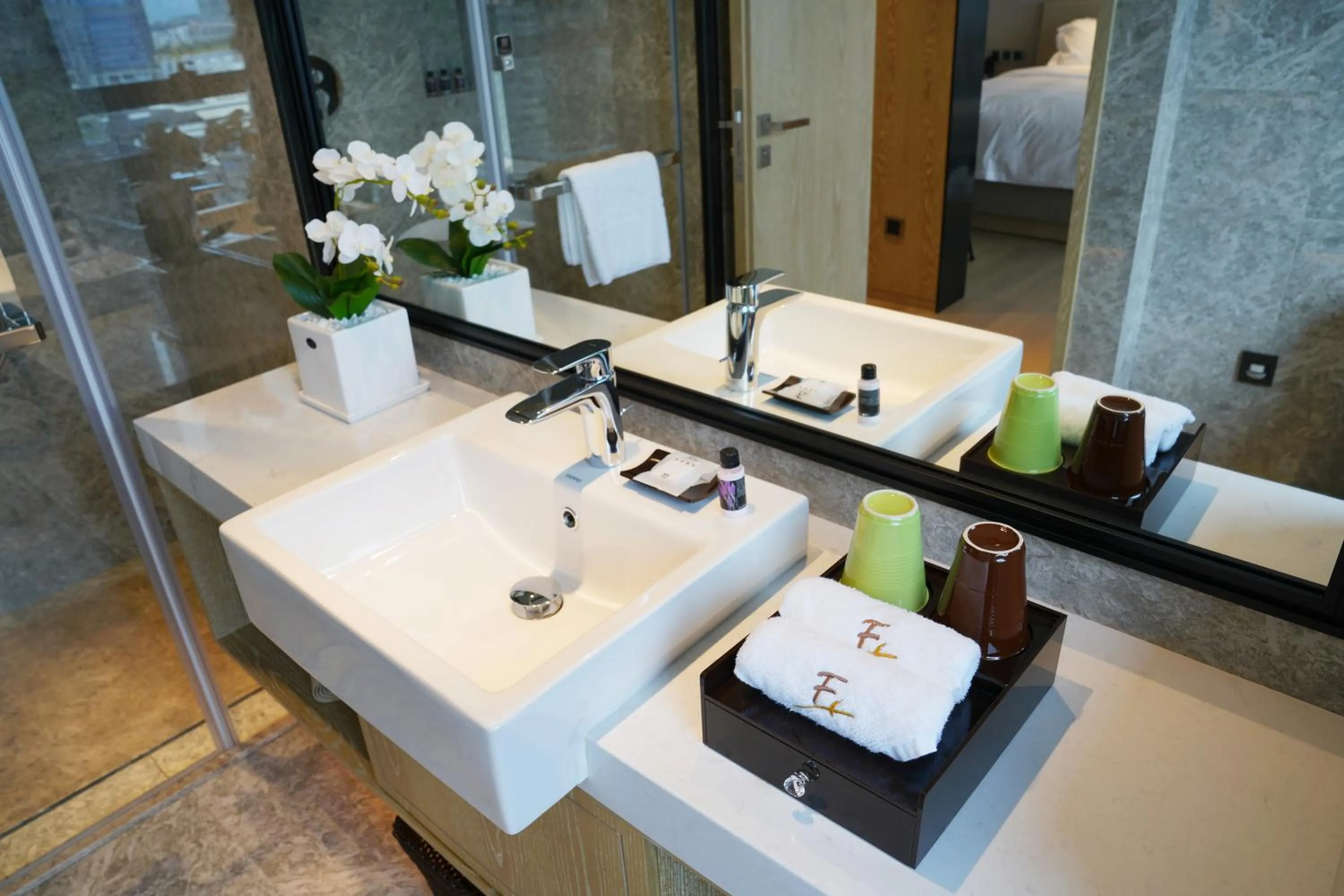 Toilet in Shenzhen FY Hotel