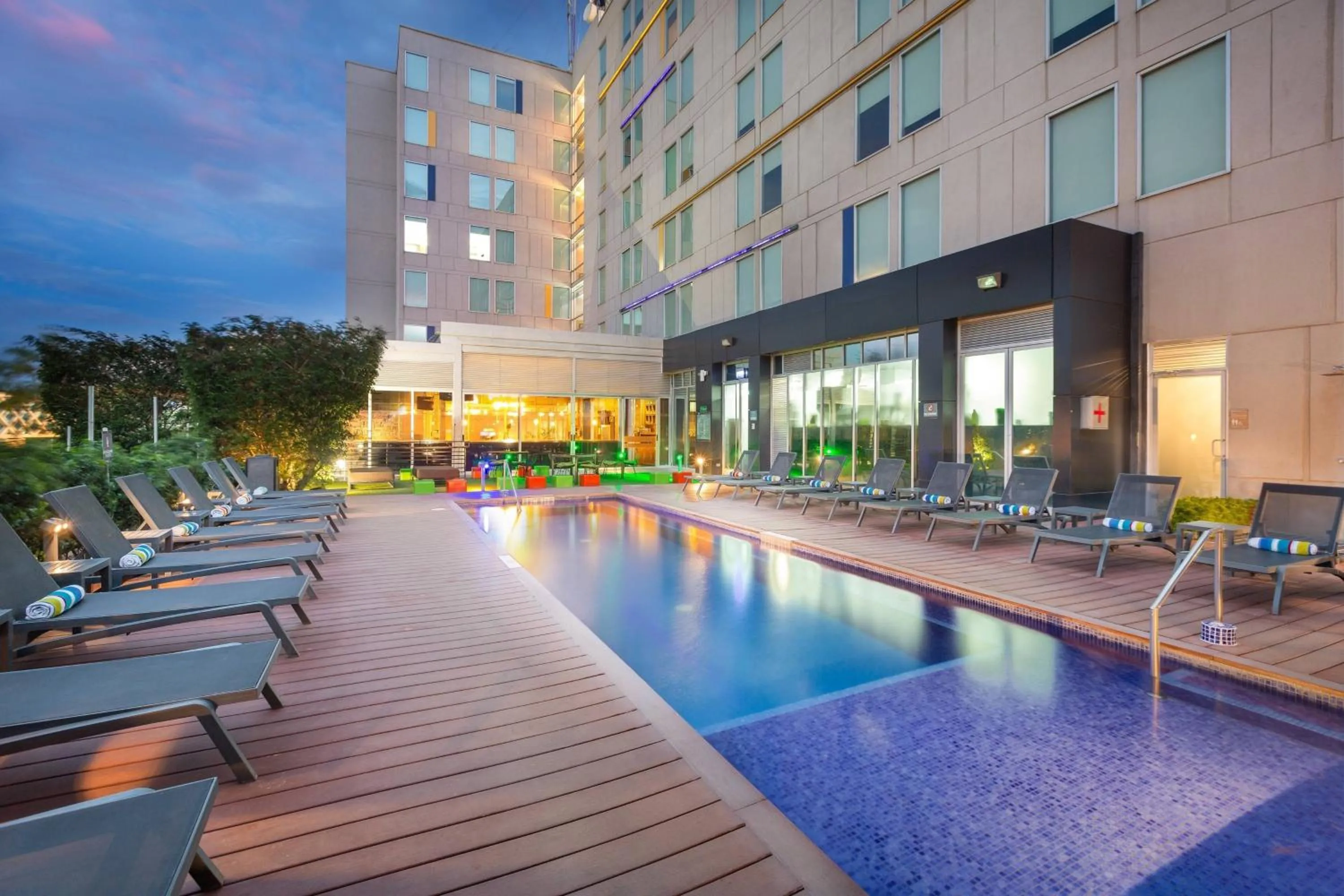 Swimming pool in Aloft San Jose Hotel, Costa Rica