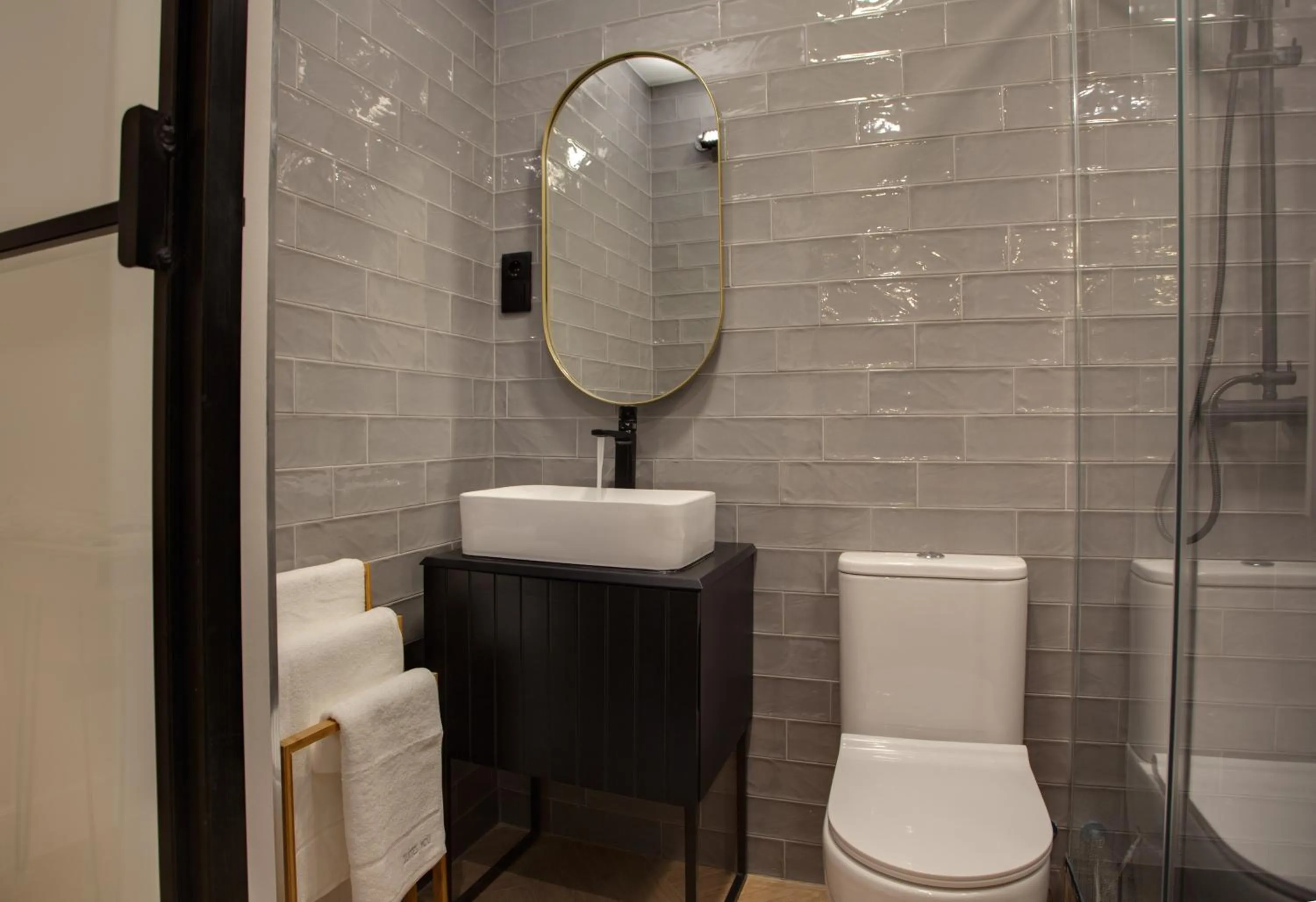 Toilet in SUITES YOU Soho