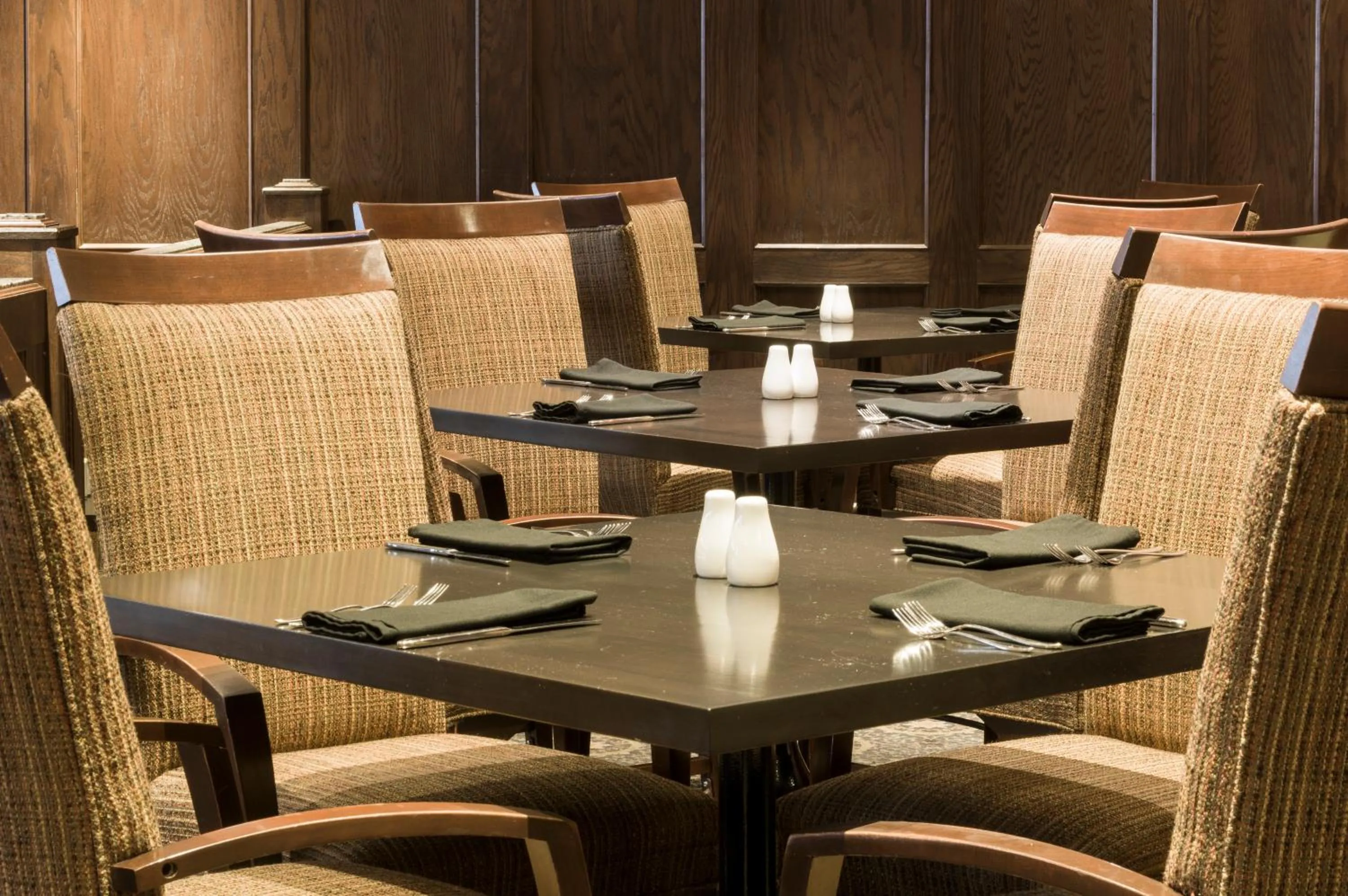 Dining area in Sinbads Hotel & Suites