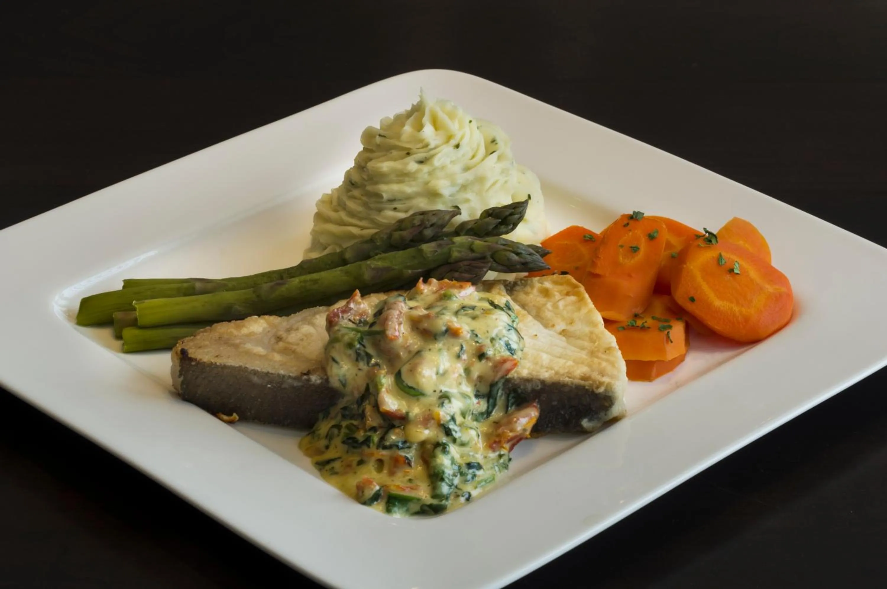 Food in Sinbads Hotel & Suites