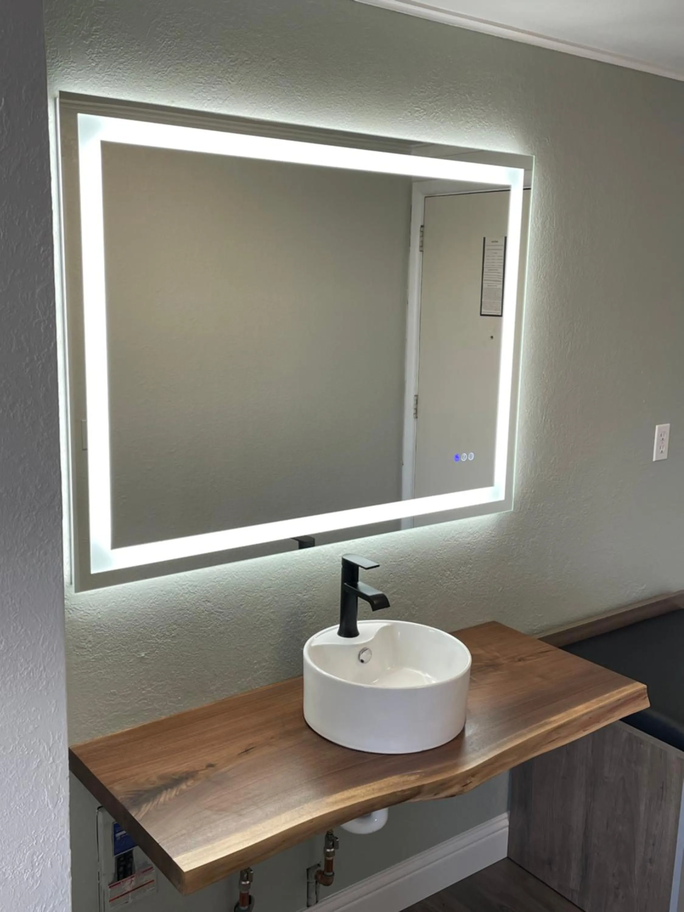 Bathroom in Americas Best Value Inn Polson