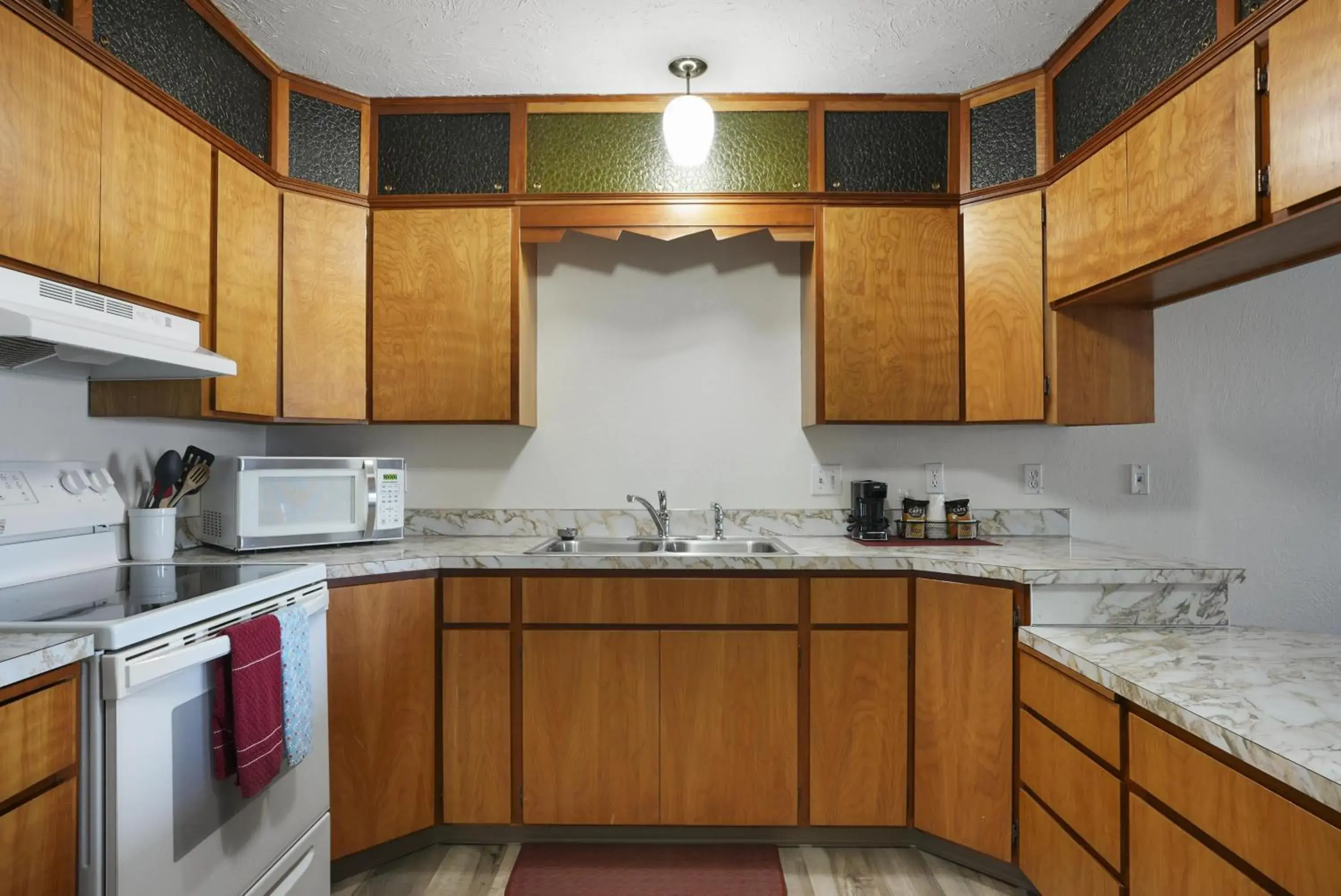 Bedroom in Americas Best Value Inn Polson Bedroom in Americas Best Value Inn Polson