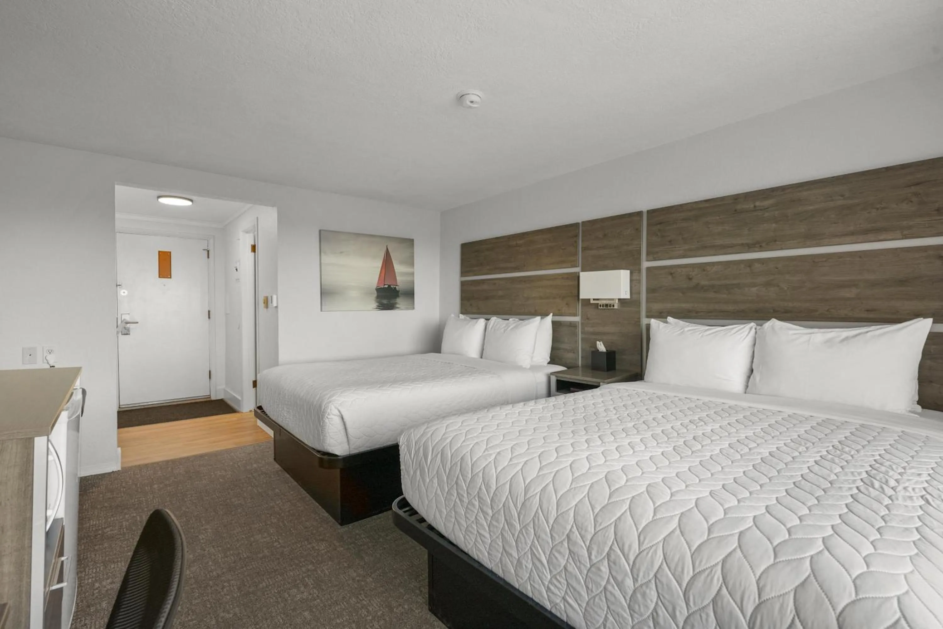 Bedroom in Americas Best Value Inn Polson