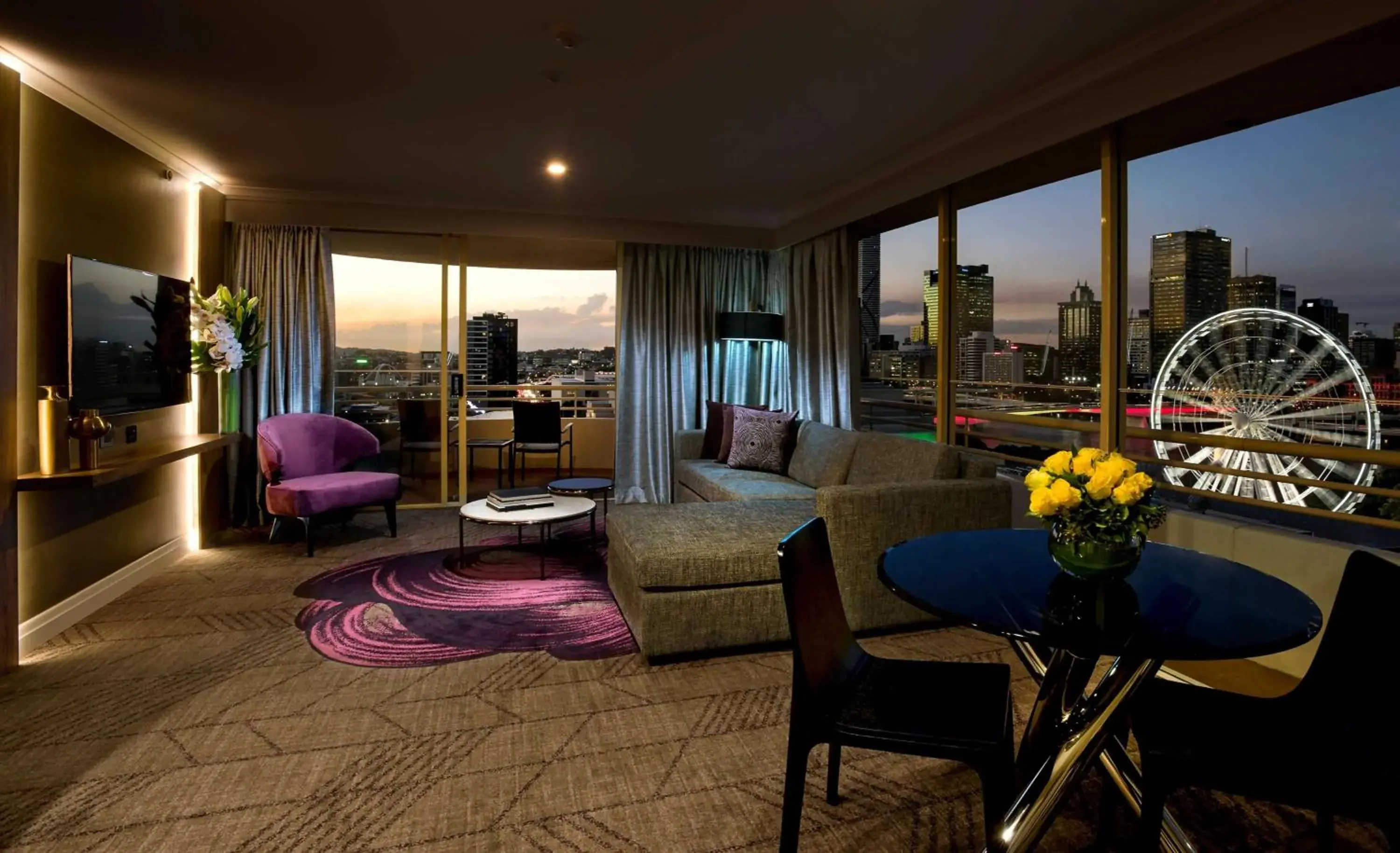 Photo of the whole room in Rydges South Bank Brisbane Photo of the whole room in Rydges South Bank Brisbane