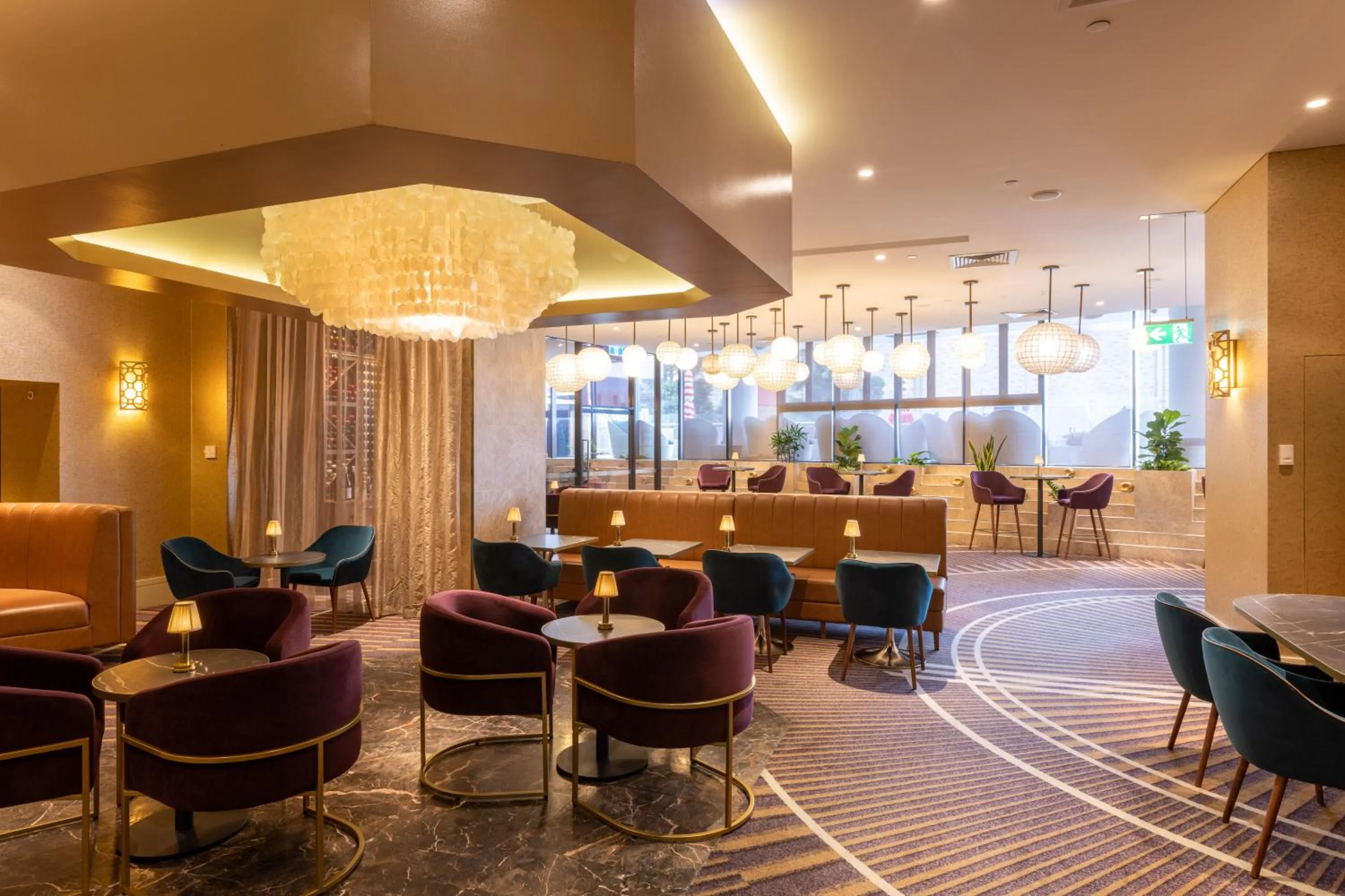 Restaurant/places to eat in Rydges South Bank Brisbane