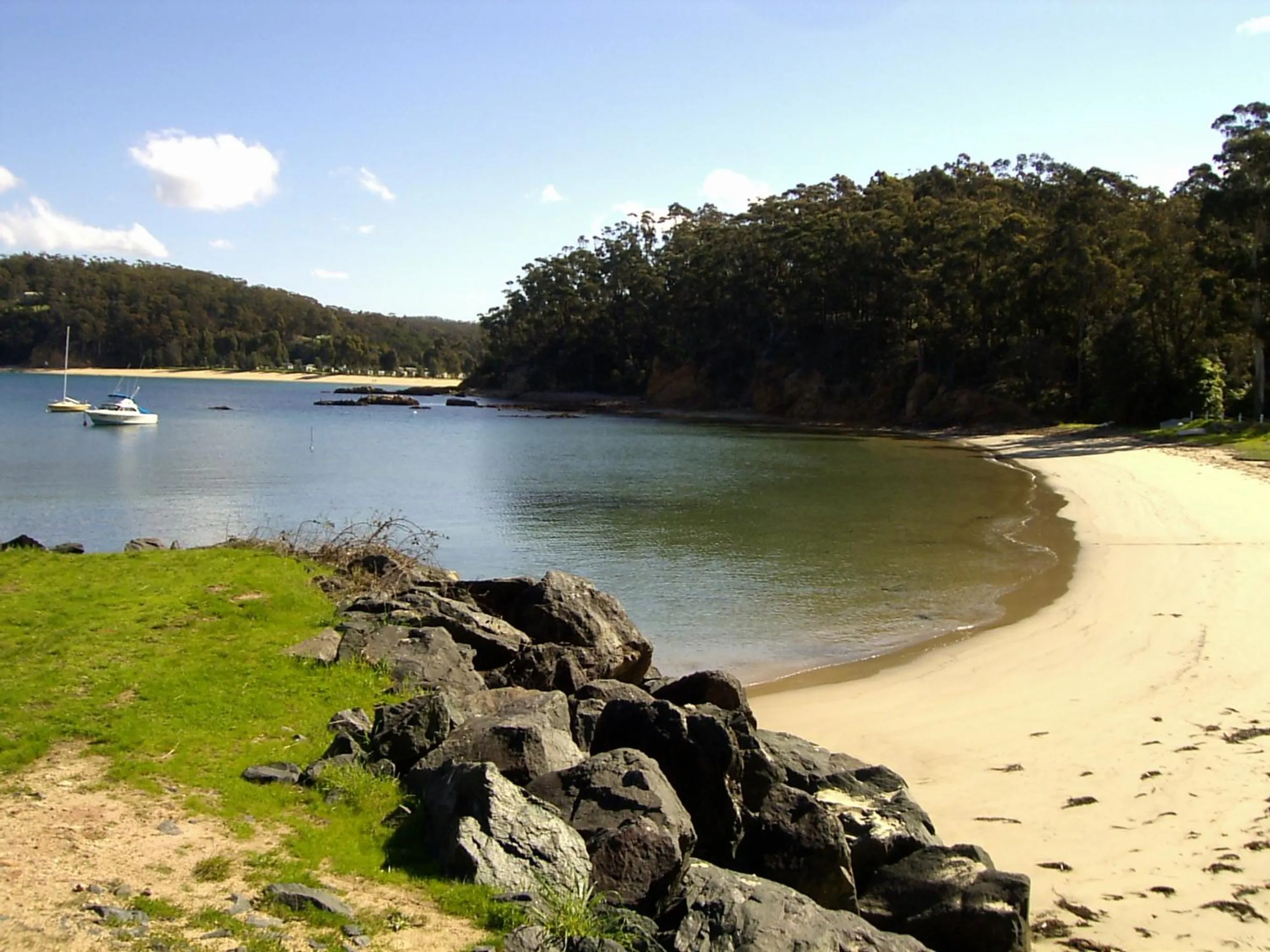 Day in Idlewilde Town & Country Motor Inn