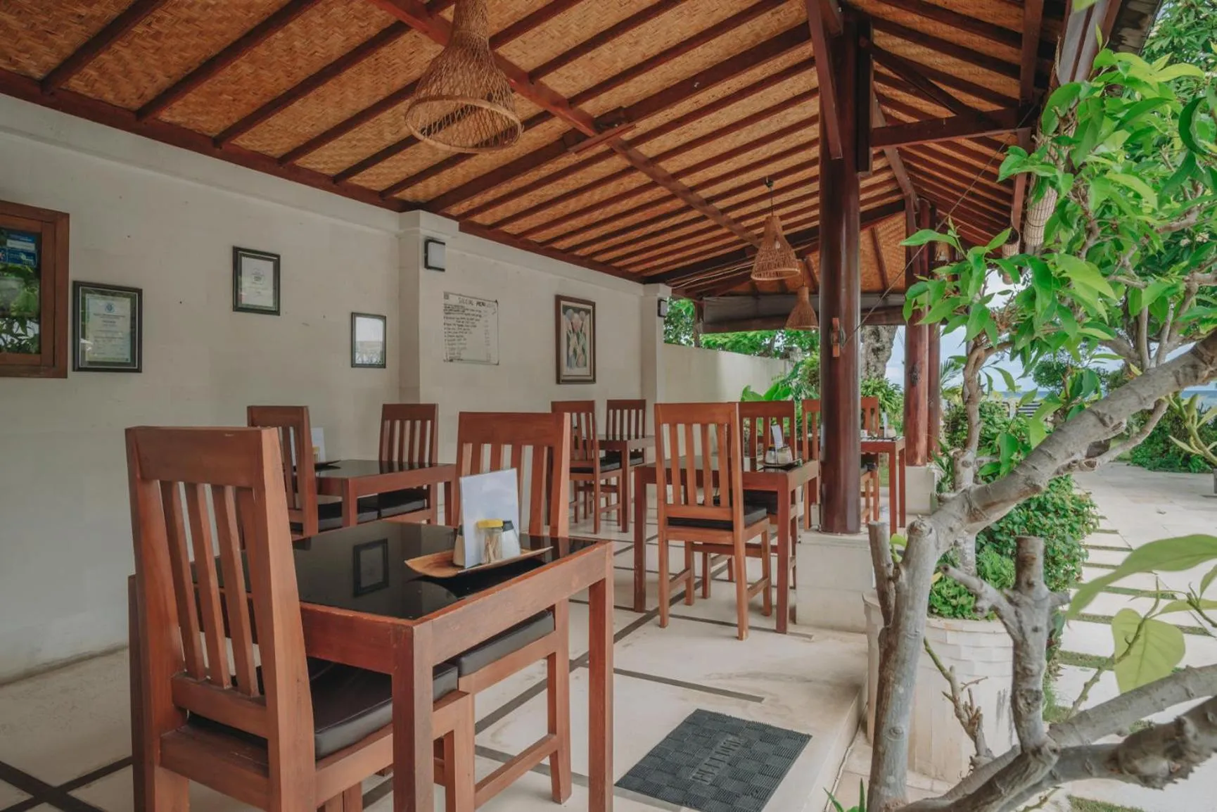 Frangipani Beach Hotel