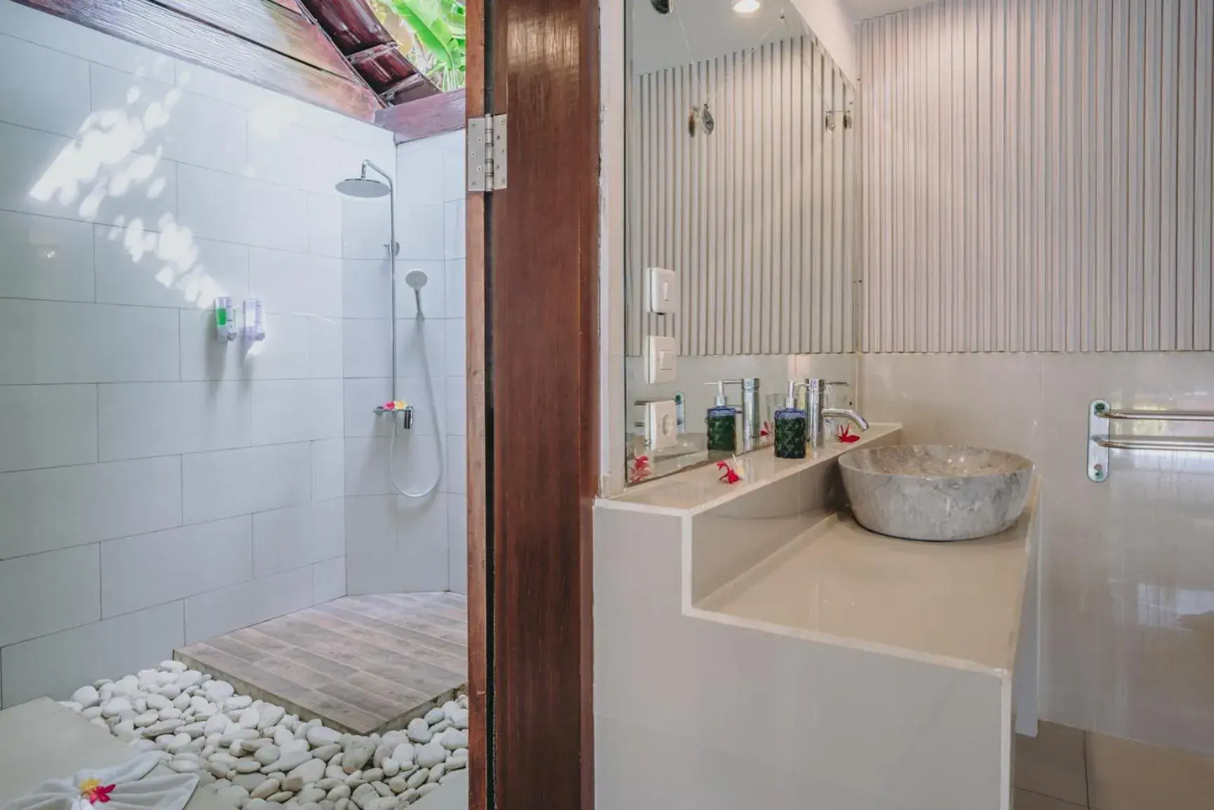 VIP room in Frangipani Beach Hotel VIP room in Frangipani Beach Hotel