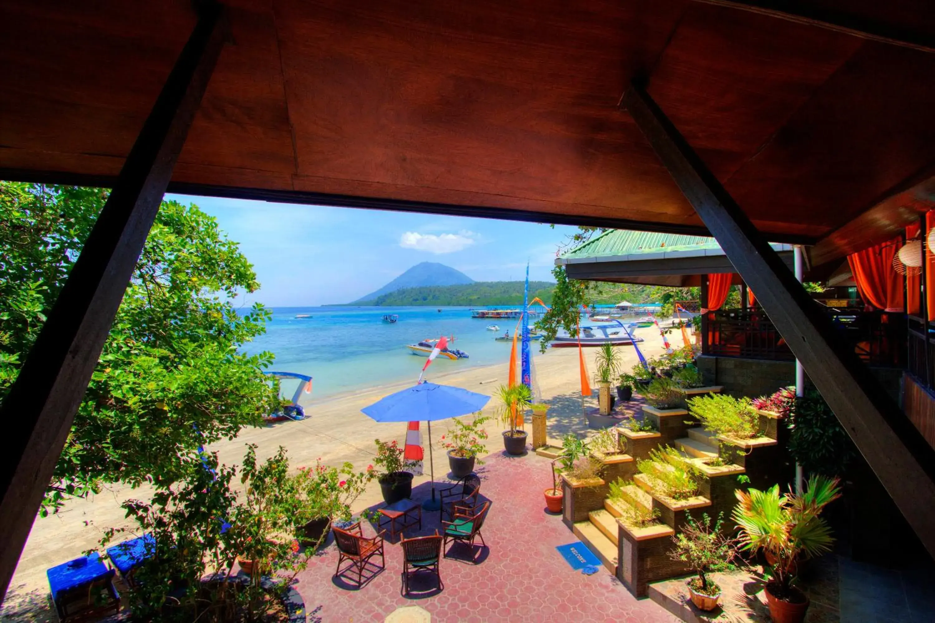 Balcony/Terrace in Bastianos Bunaken Dive Resort