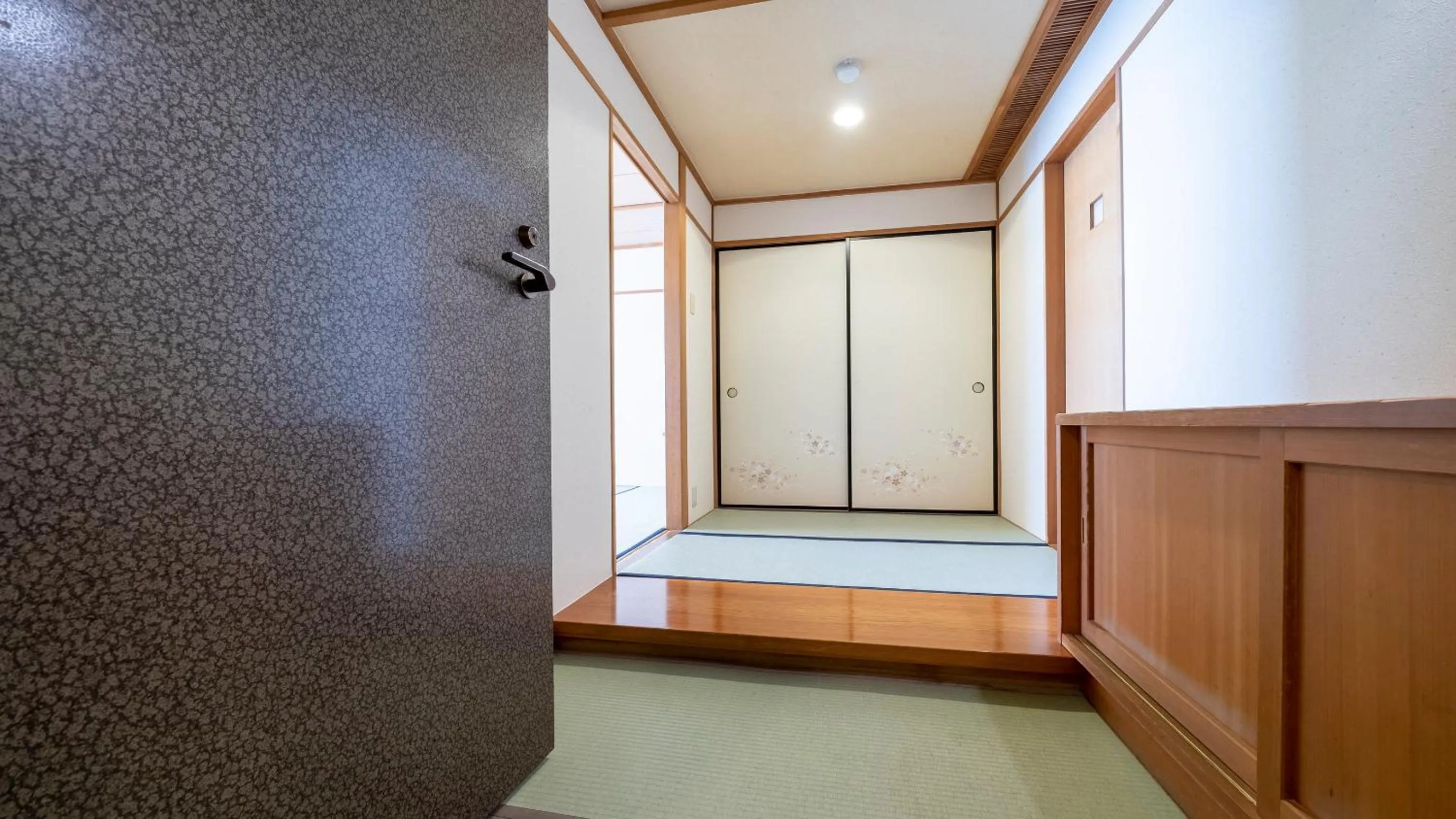 Nakamatsuya Ryokan