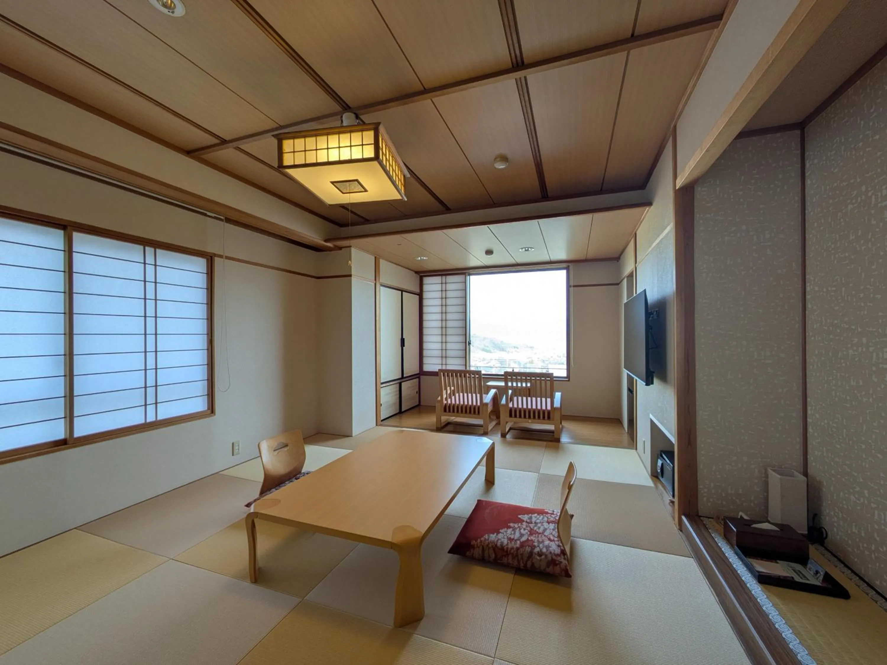 Photo of the whole room, Bed in Nakamatsuya Ryokan
